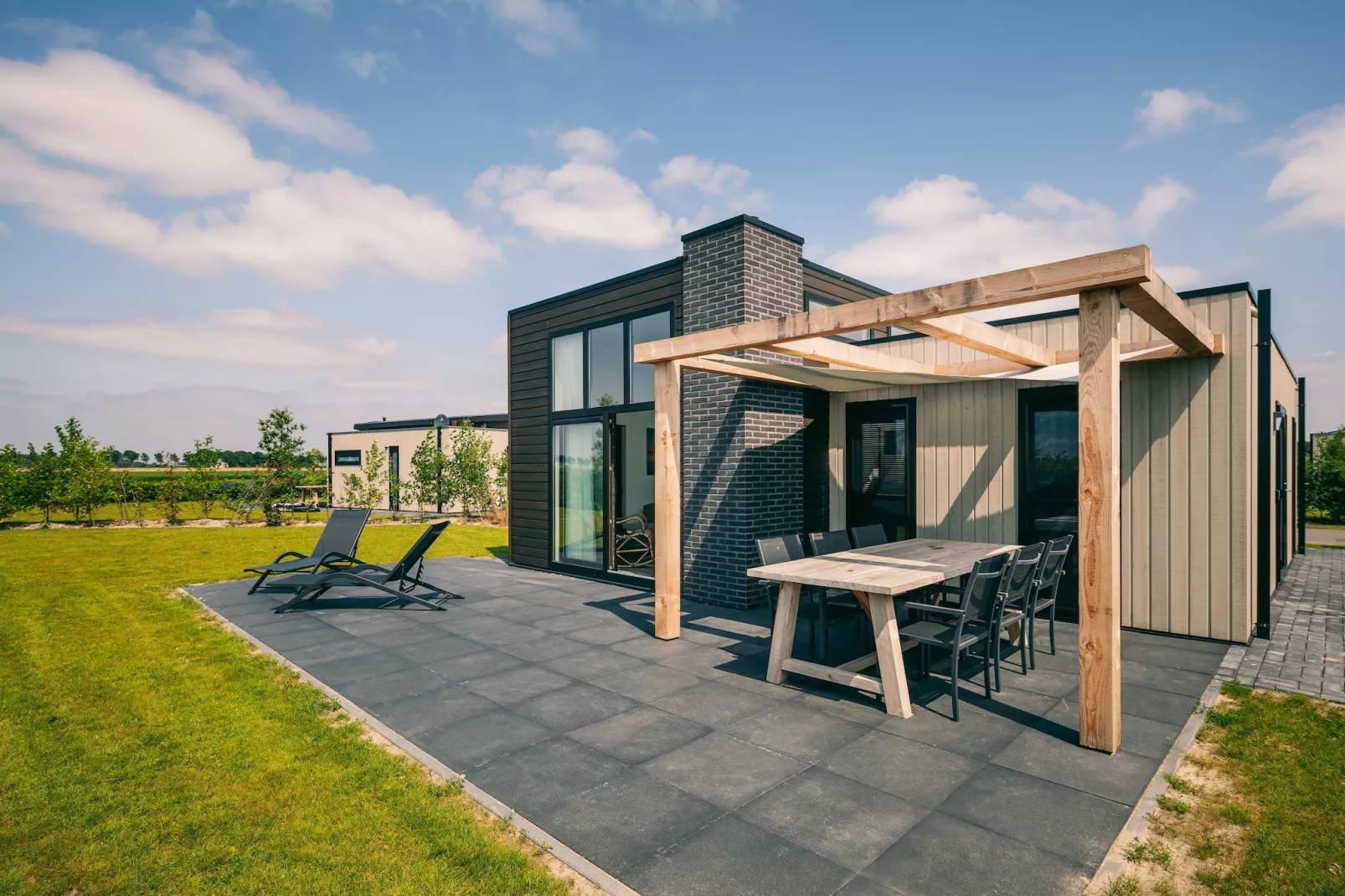 Vakantiepark Zeedijk 2-Exterior summer