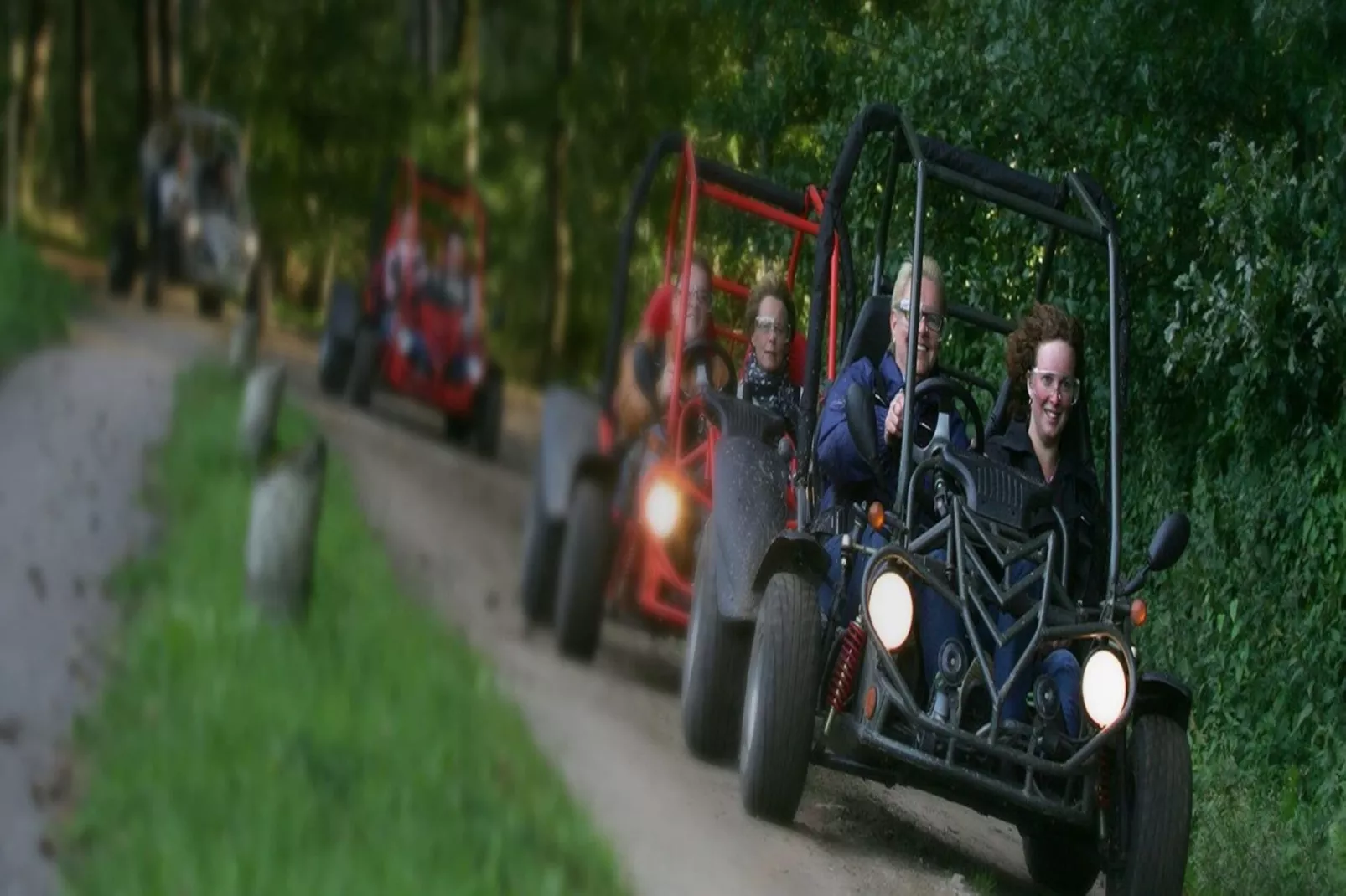 Recreatiepark de Boshoek 9-Parkeinrichtungen