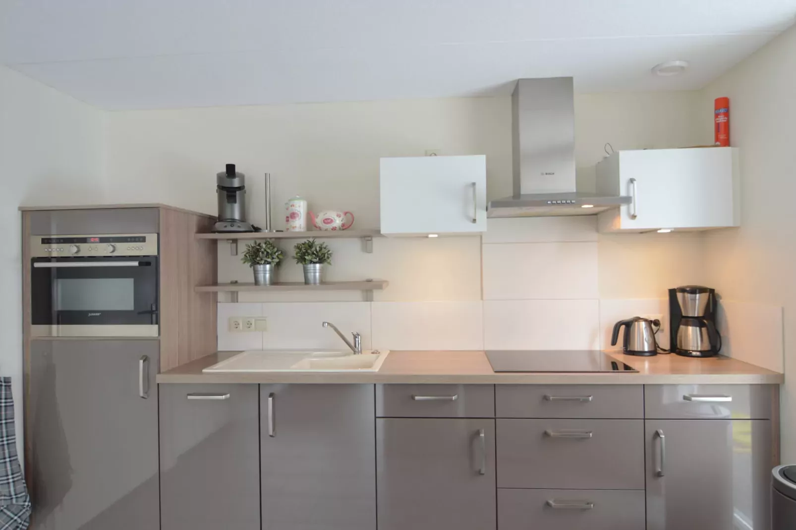 Zijzicht-Kitchen
