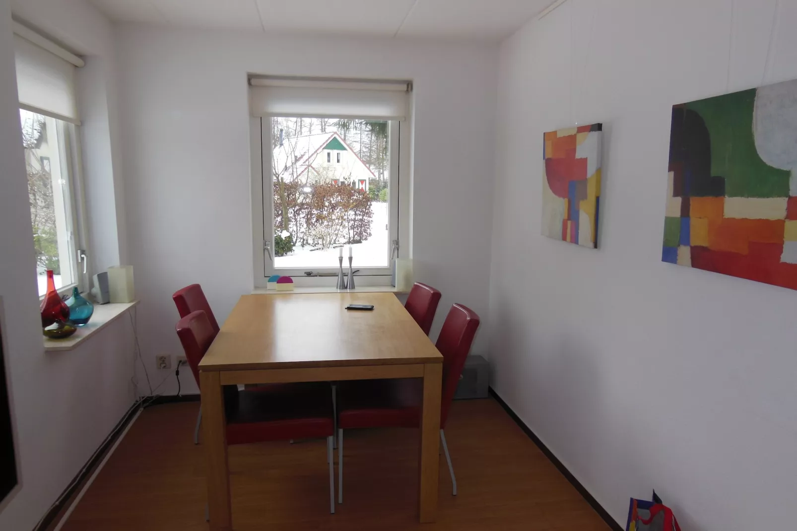 Zonnenberg 34-Dining room