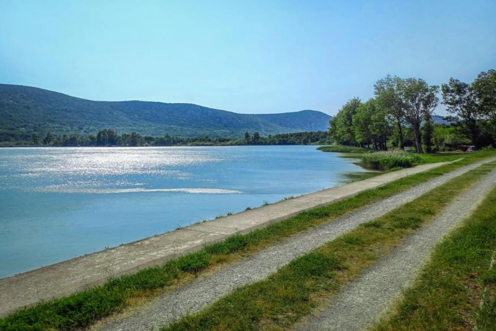 Villa Jadranka-Areas summer 20km