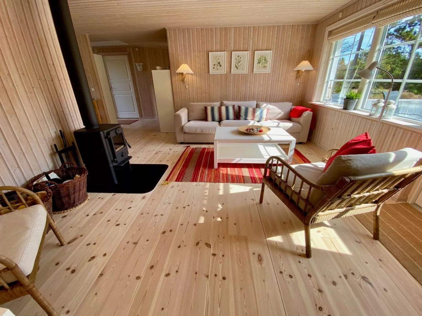 "Syrine" - 300m from the sea-Inside