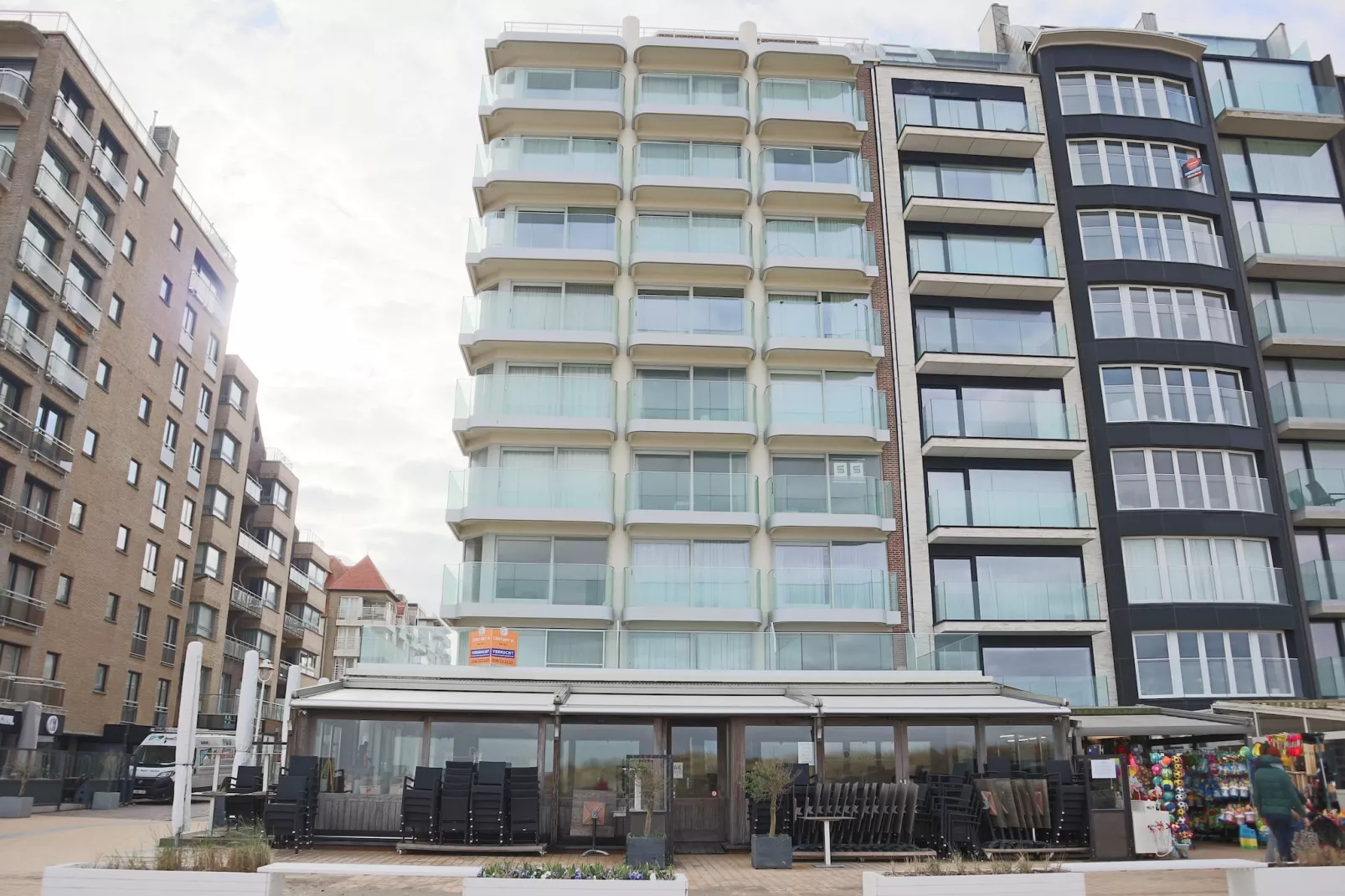 SEAWIND 502-Exterior summer