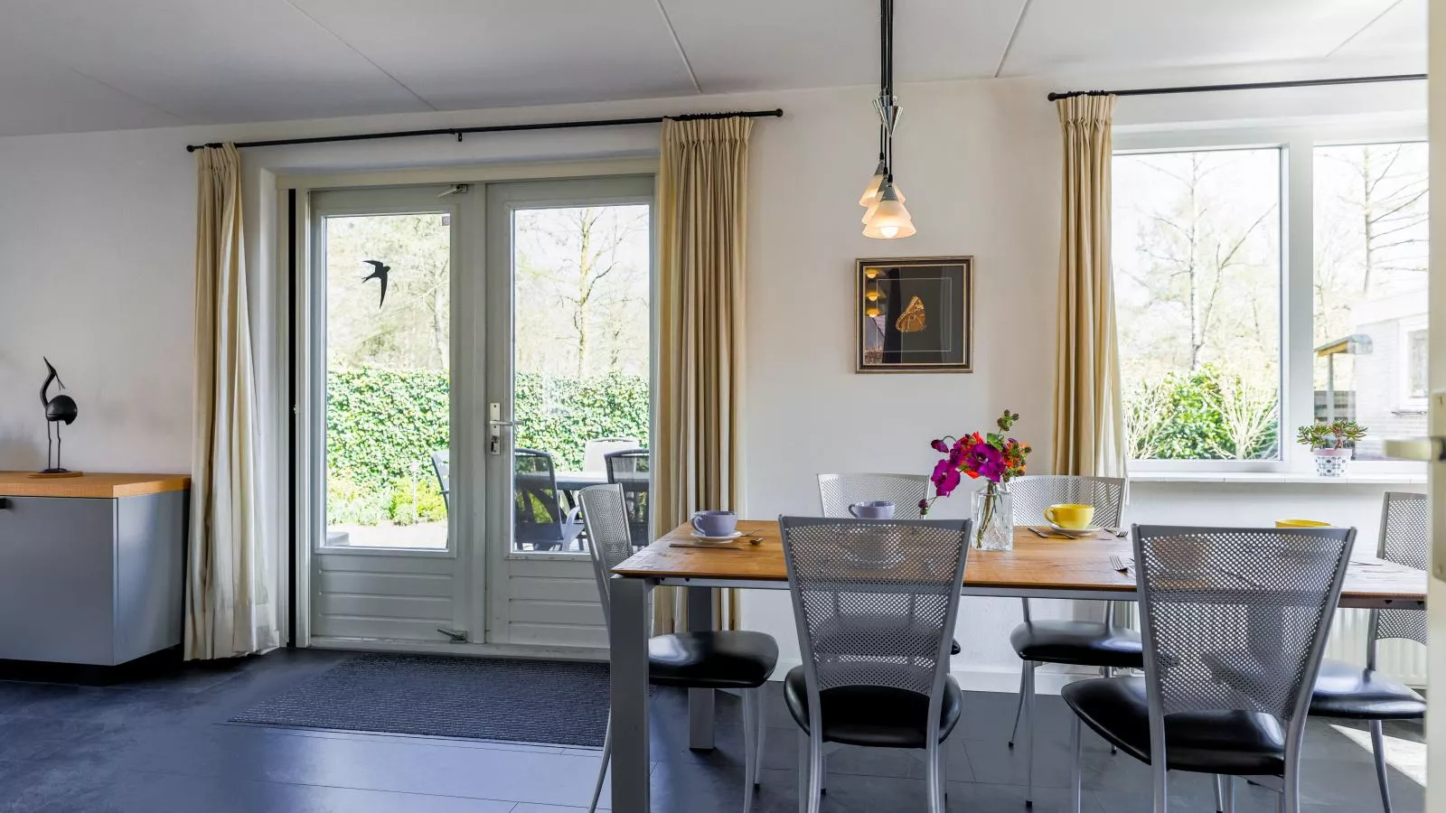 Landhuis 42-Dining room