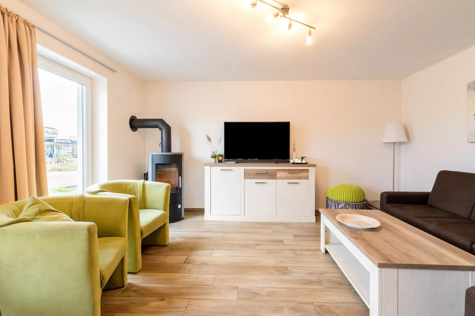 Fischerhaus Classic 318-Living room