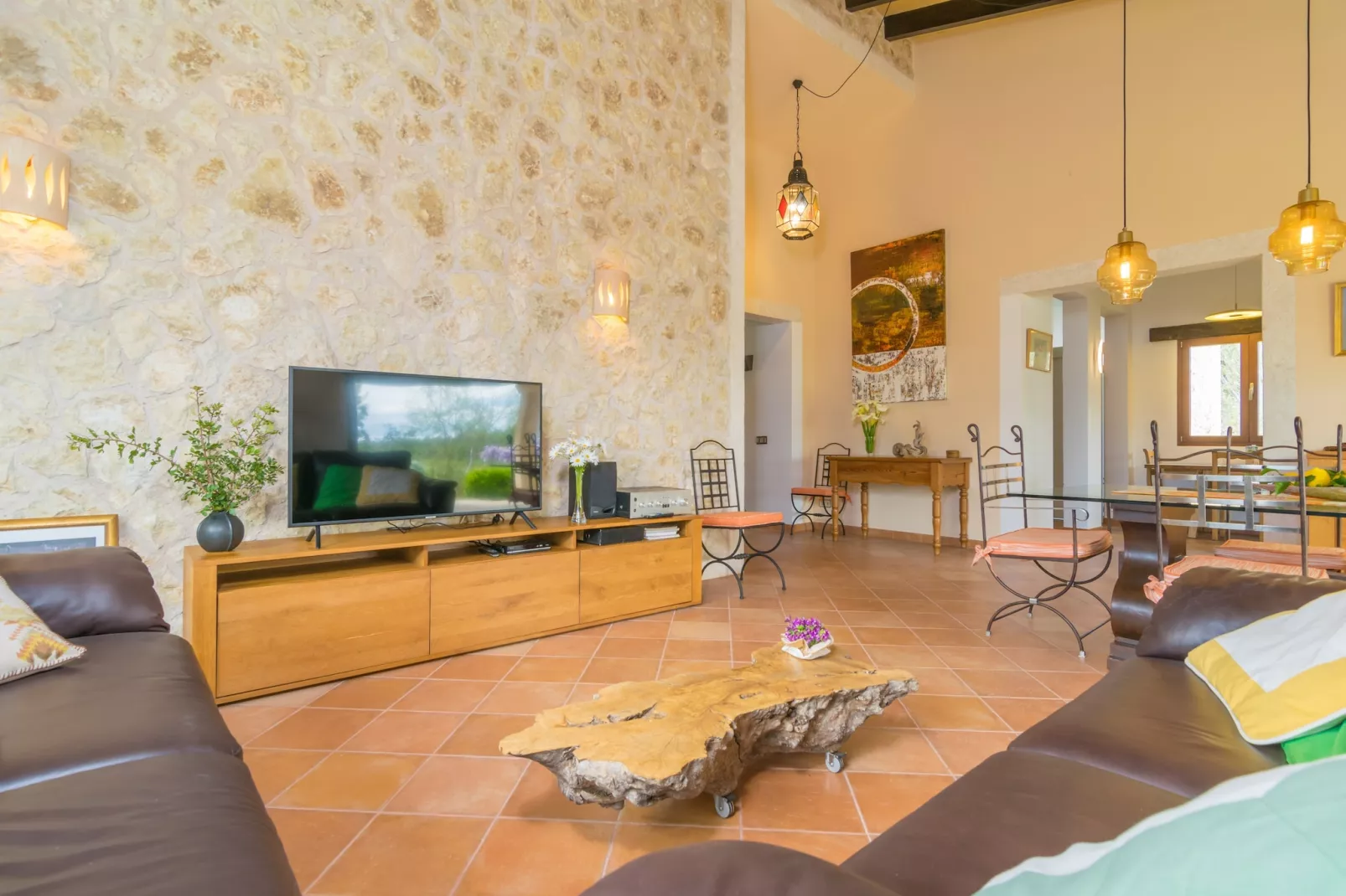 Son Ferragut-Living room