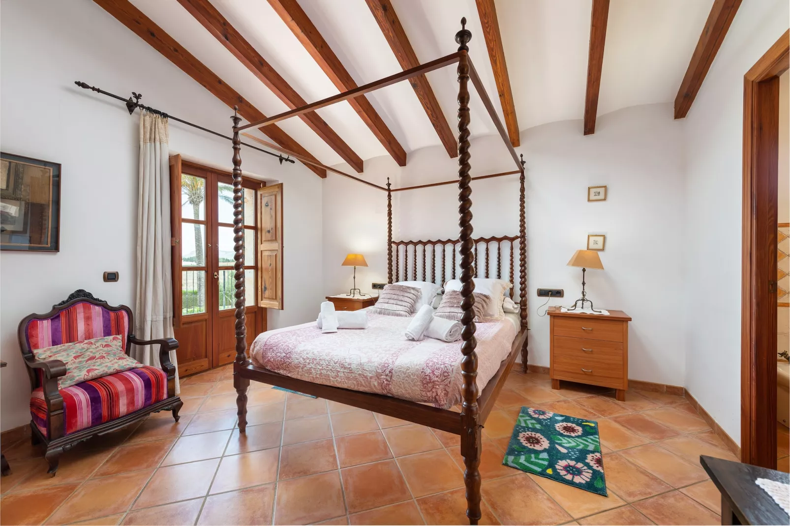 Can Colis-Bedroom