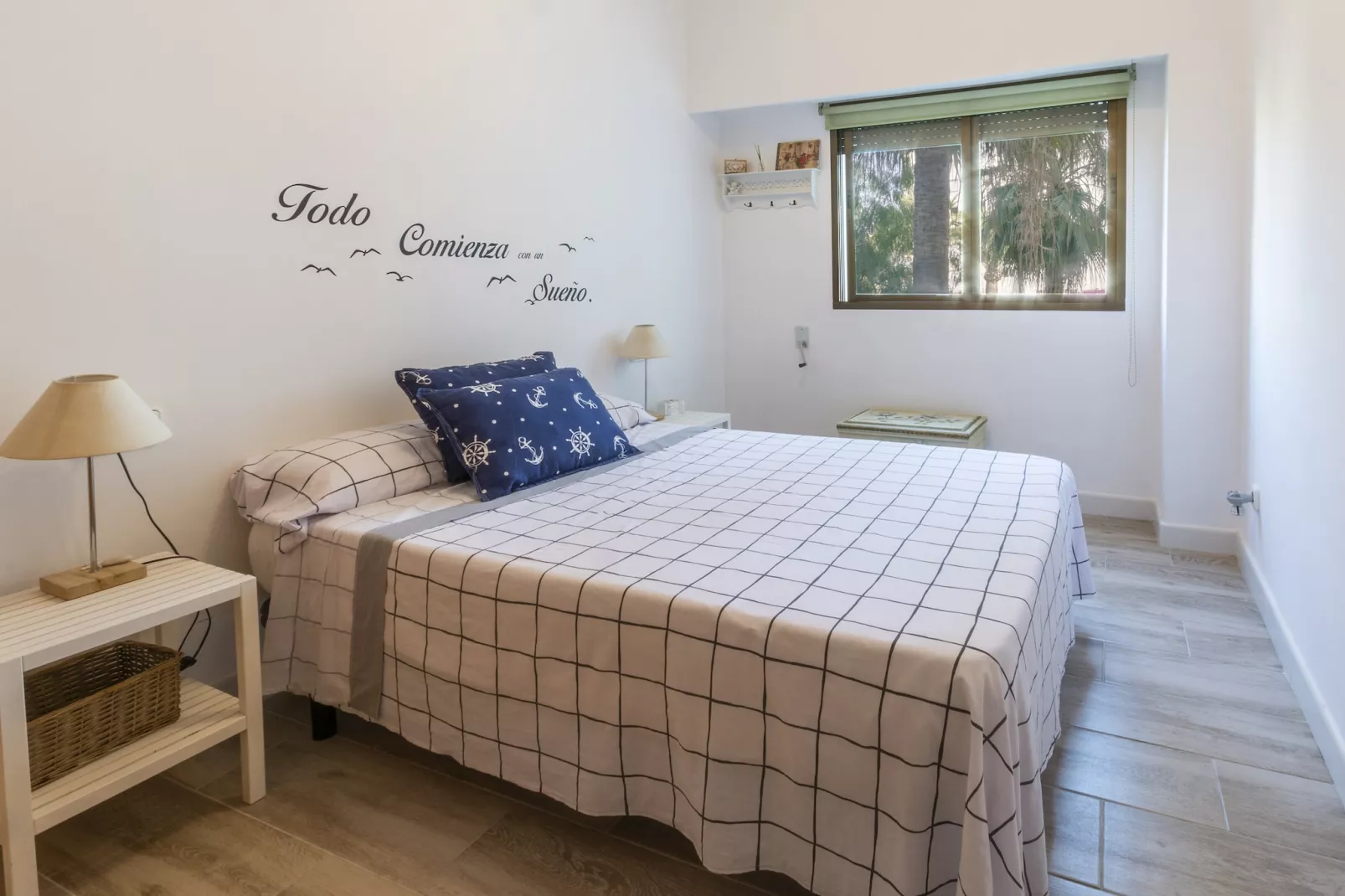 Caramelet-Bedroom