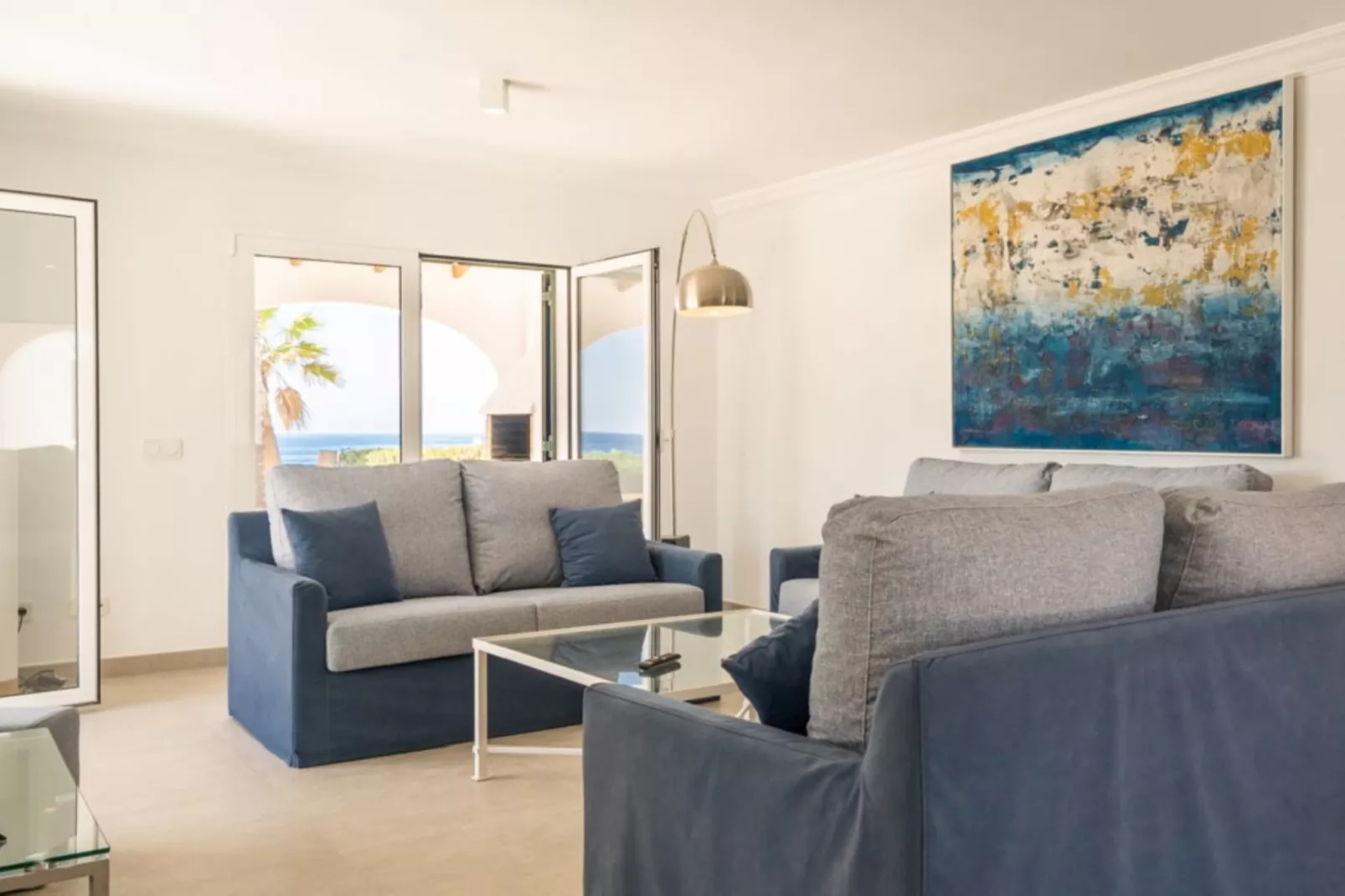 Villa Mila-Image-tags.
