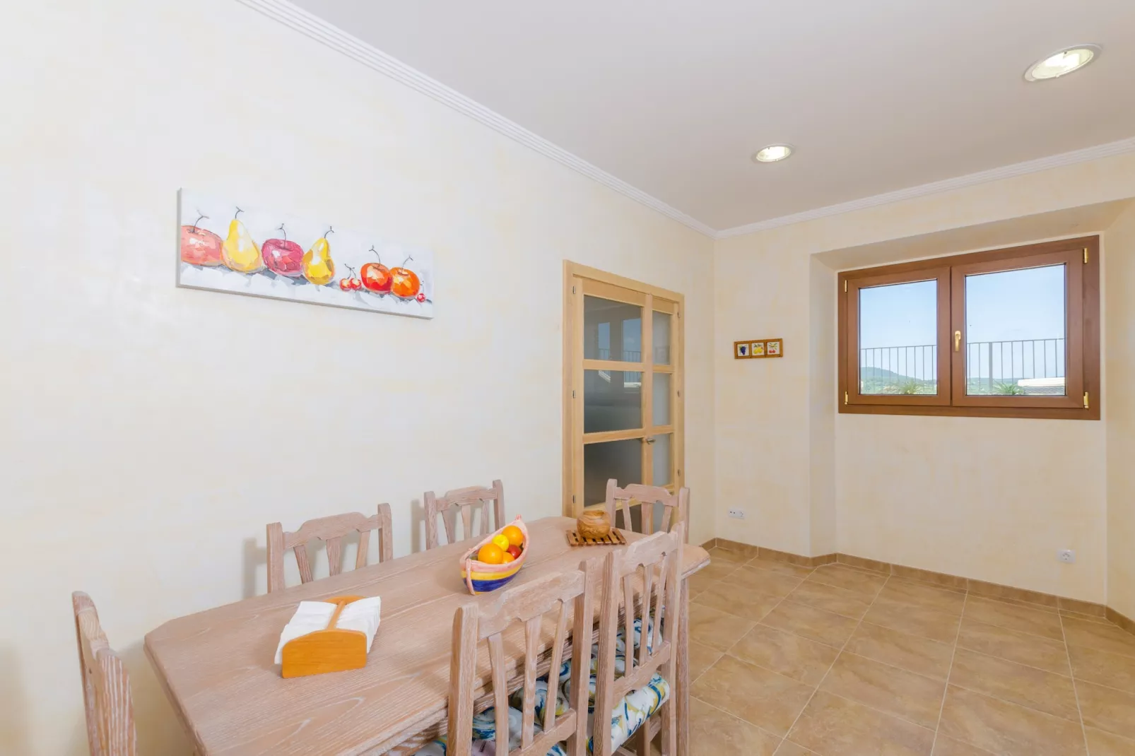 Son Roca-Dining room