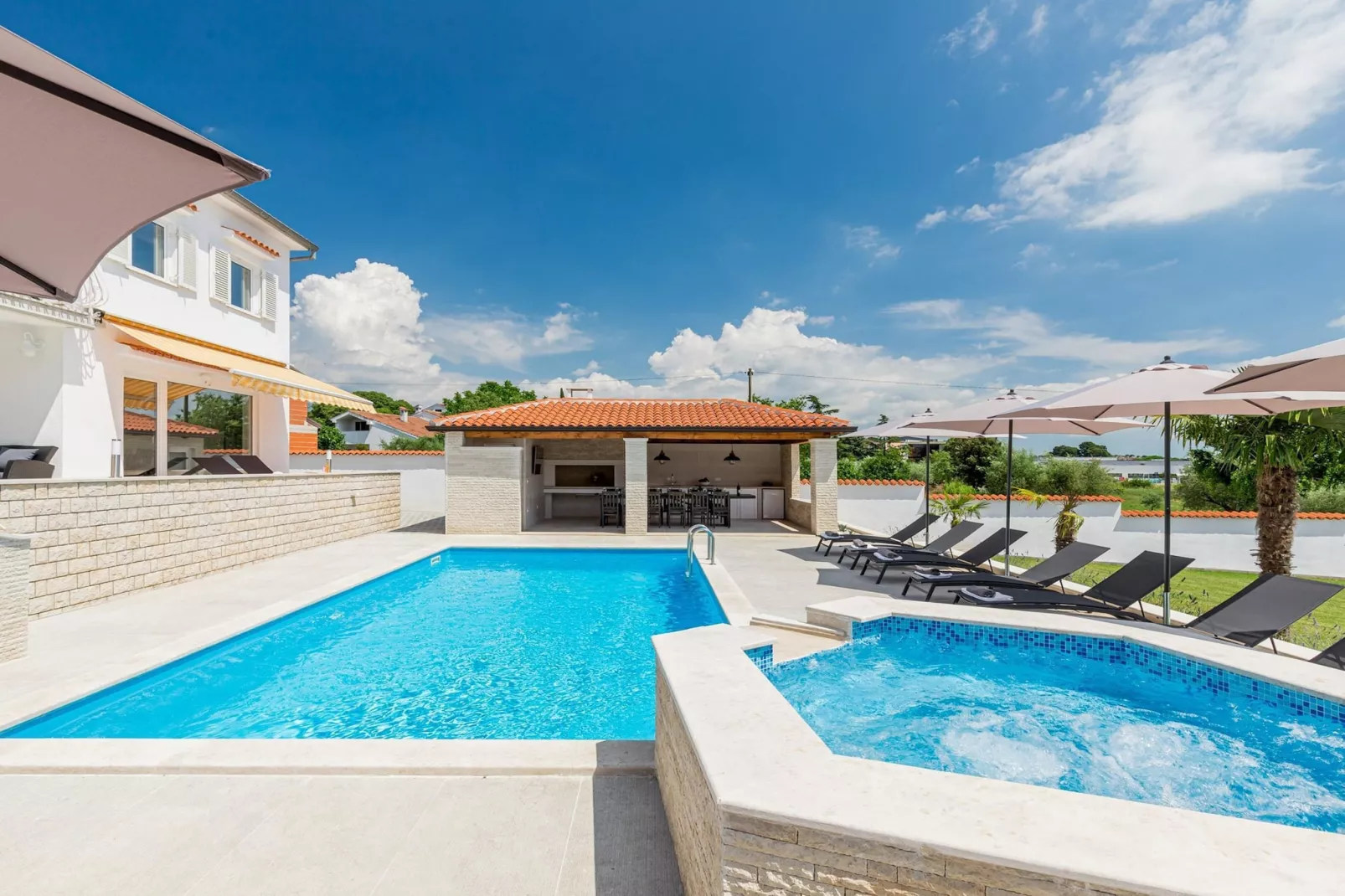 Villa Anela-Piscine