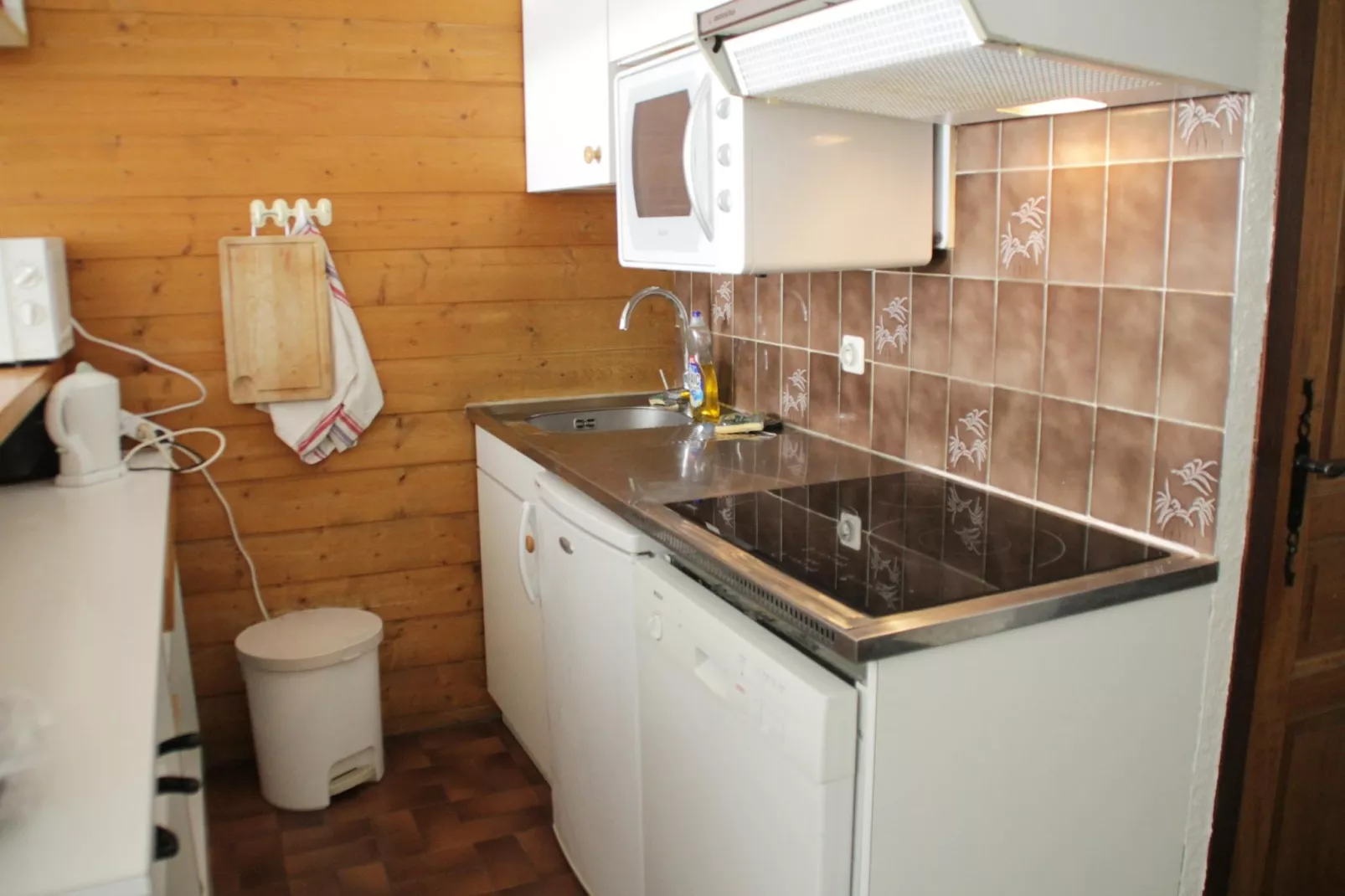 Moulin ML149 MOUNTAIN & TELECABINE 6 pers.-Kitchen