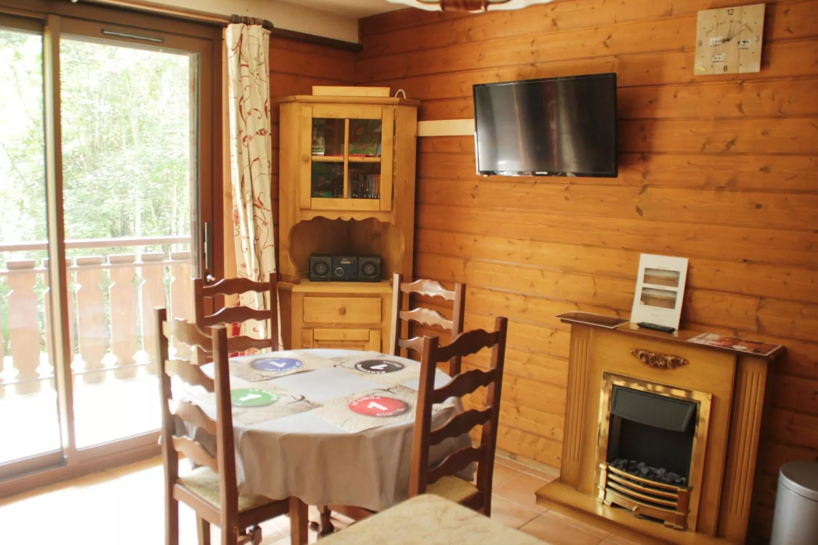 Anna Maria AN11 NATURE & COSY 4 Pers,-Dining room