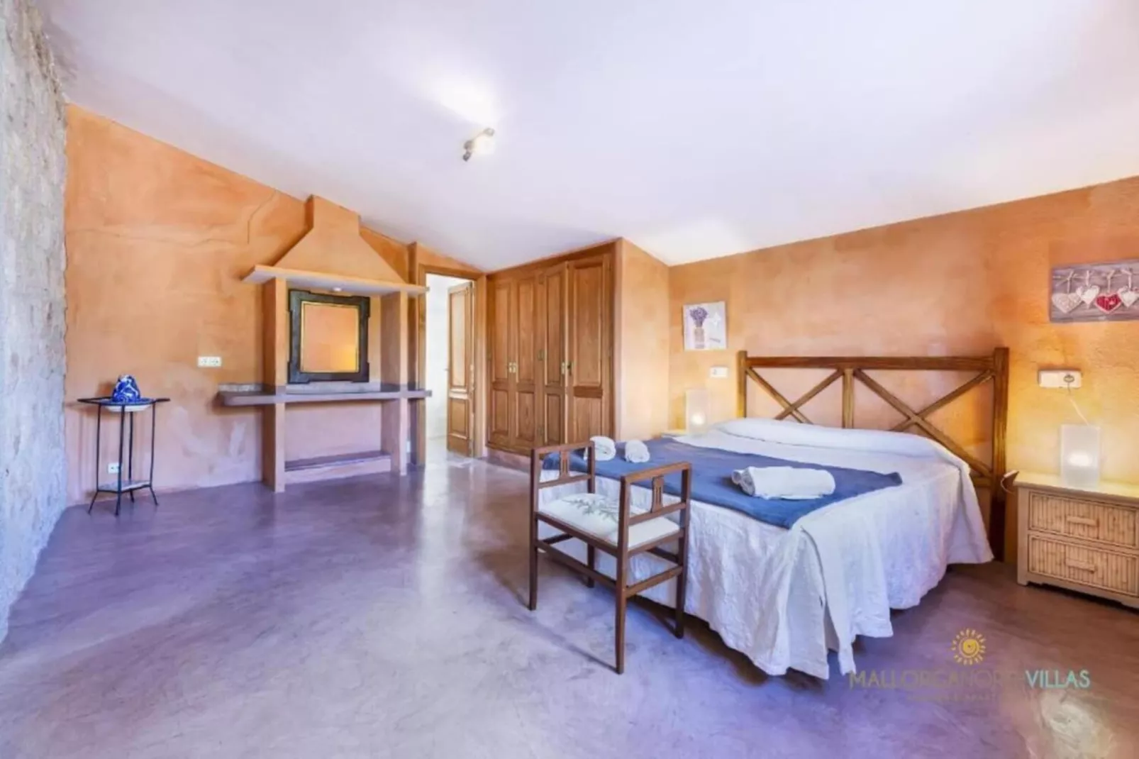 Can Avinent casa rural con todas las comodidades-Bedroom