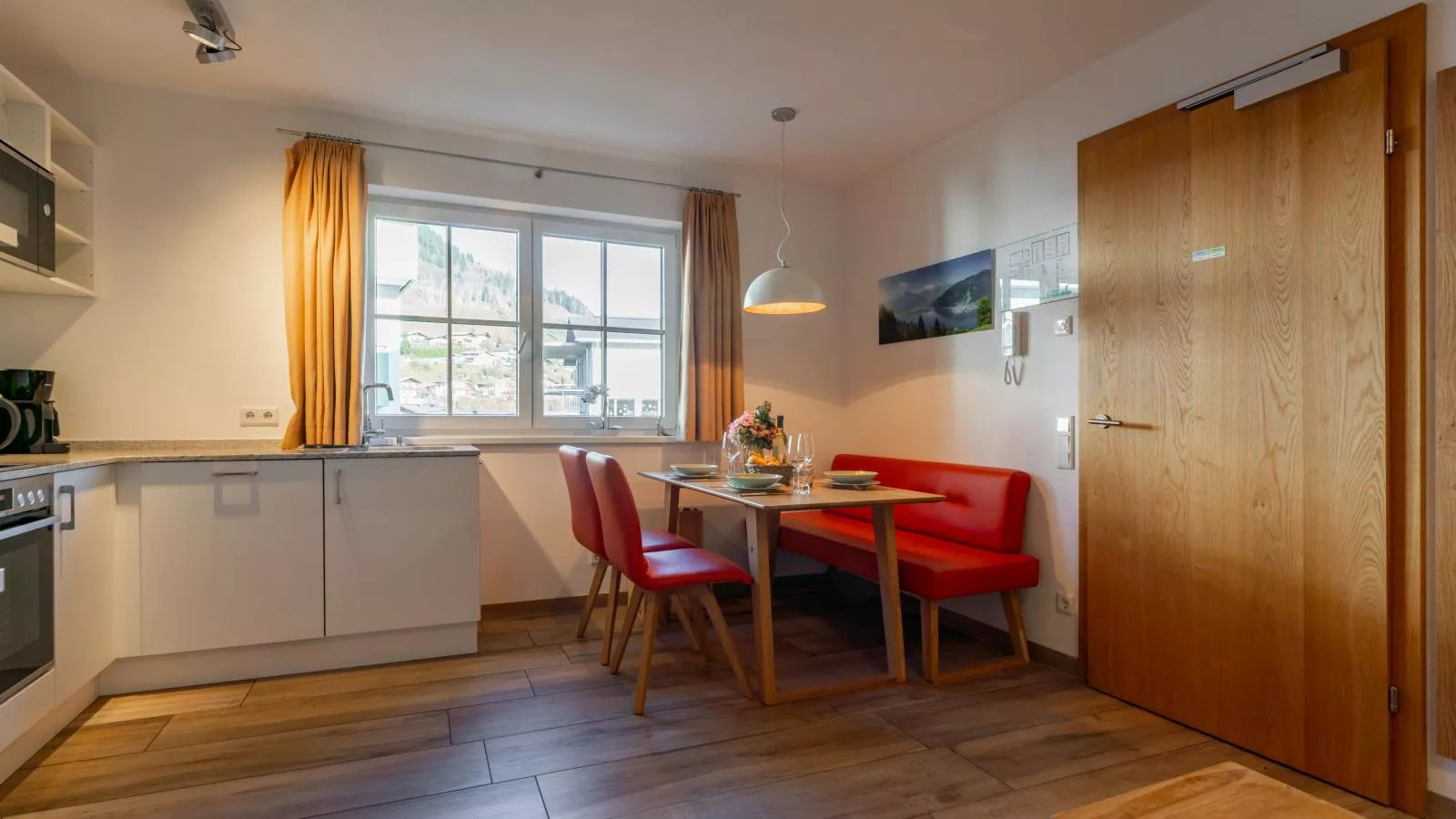 Tauern Suites Mitterwirt TOP 315-Dining room