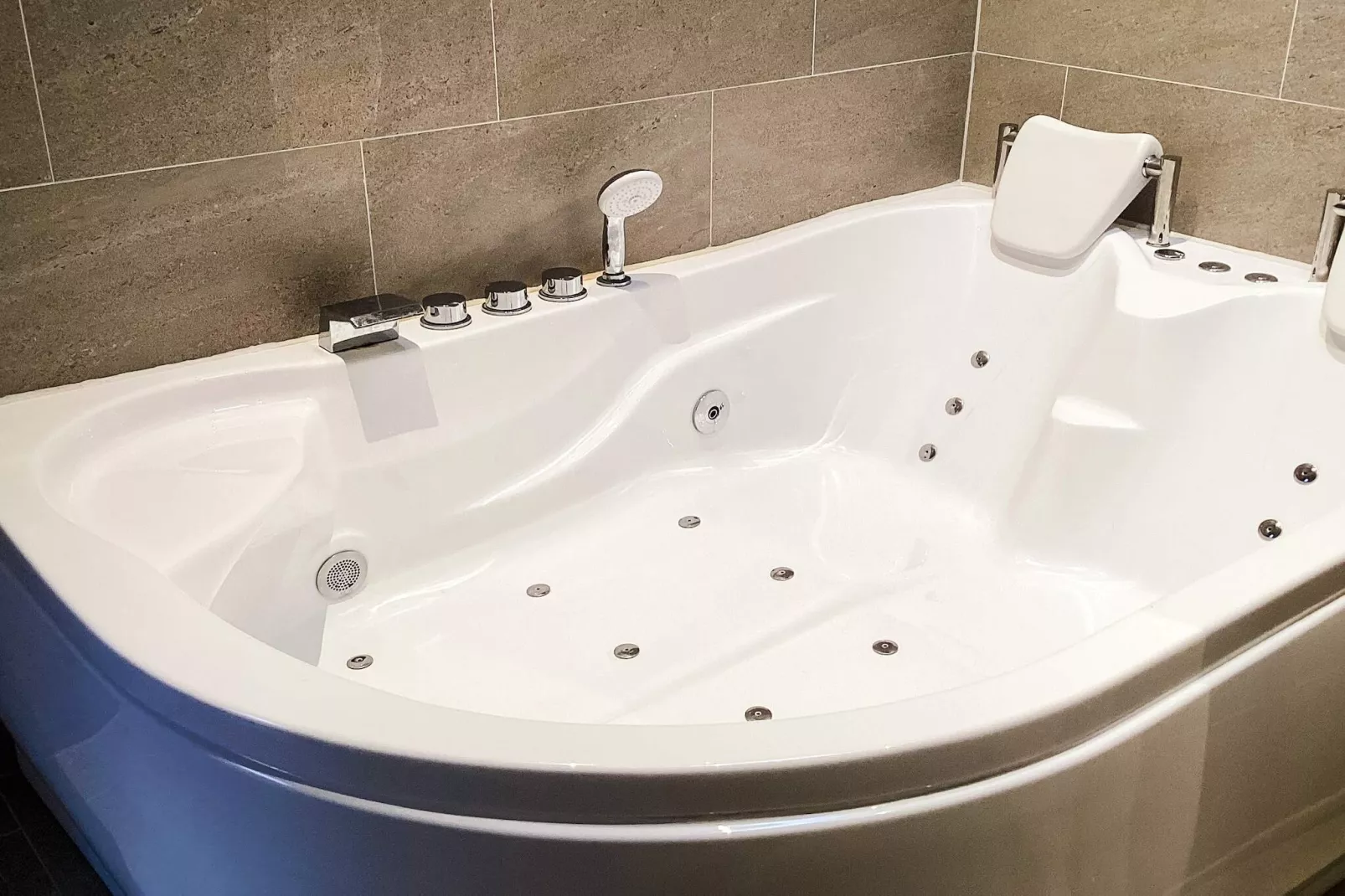 5 Sterne Ferienhaus in Væggerløse-Spa