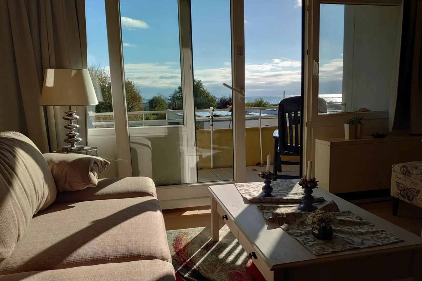 Appartement "Mit Ausblick"-Außenbereich Sommer