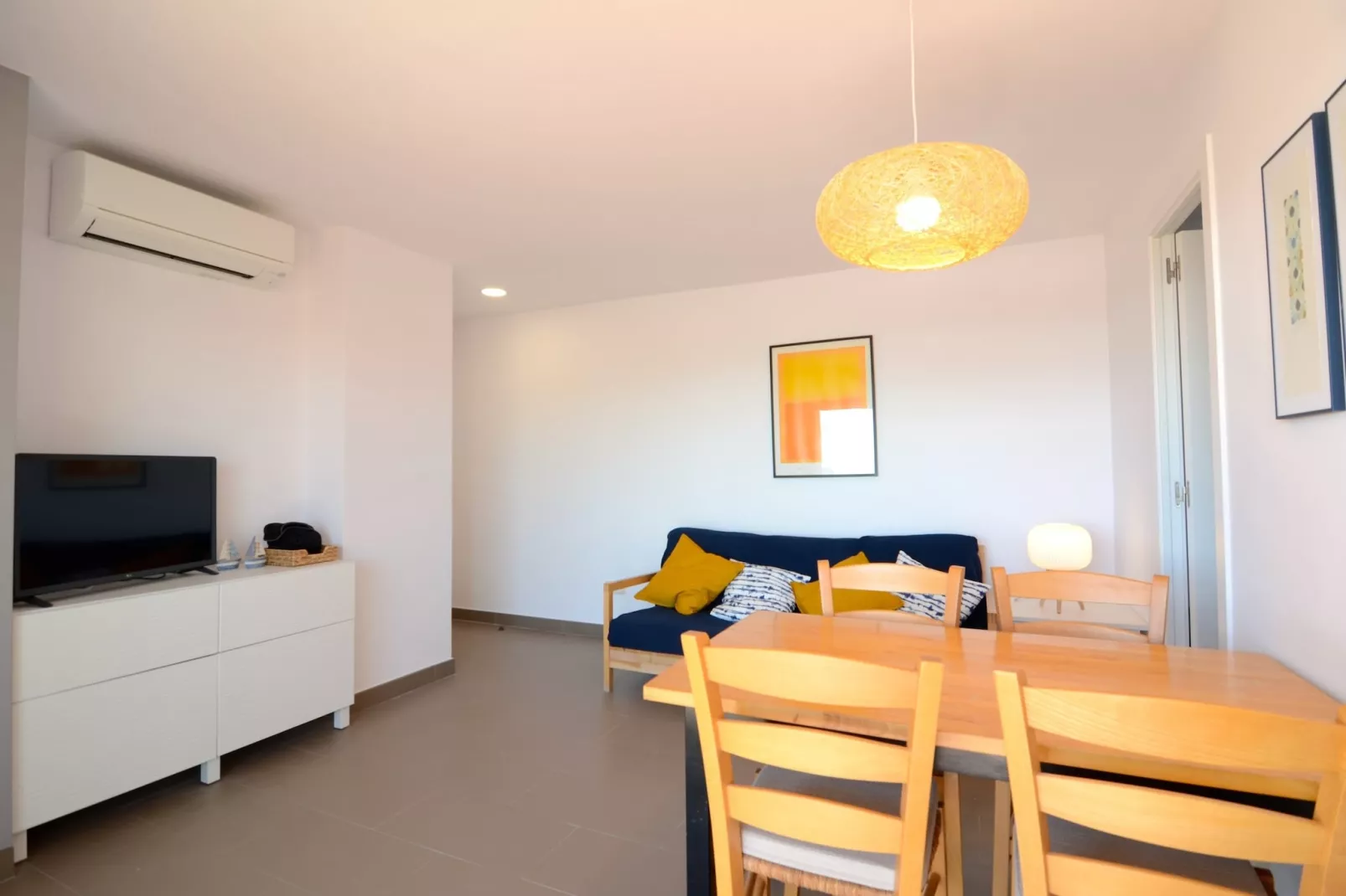 ROCAMAURA I A 1-1-Wohnzimmer