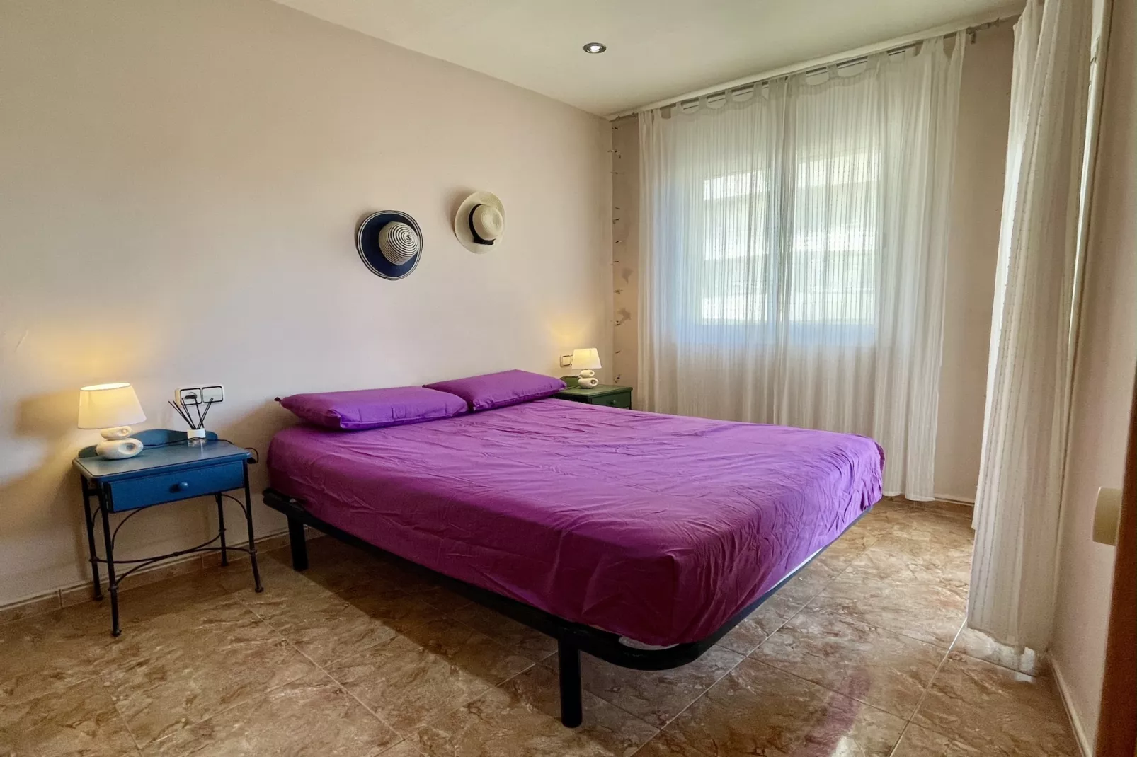 ROCAMAURA I D 1-2-Bedroom
