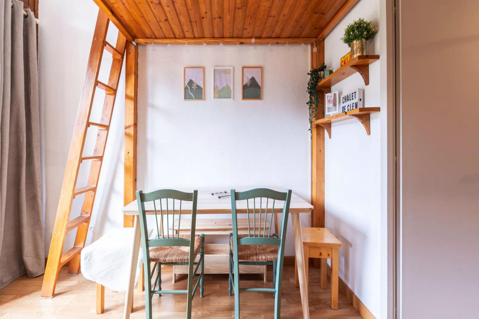 LES ARCADES N°310 - 2P6-Living room
