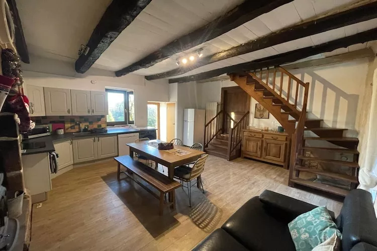 Gîte chaleureux en Corrèze-Esszimmer