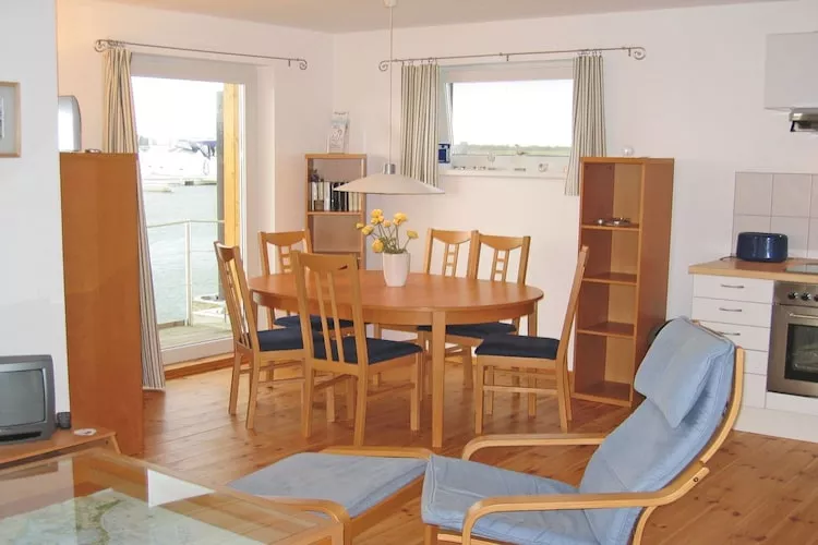 Haus 1 - Steg F - Classic / 4 Personen-Living room