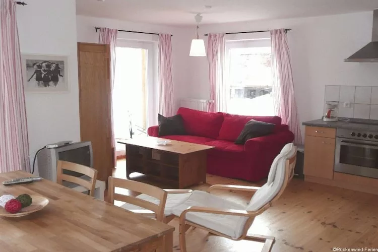 Haus 7 - Steg F - Comfort / 4 Personen-Living room