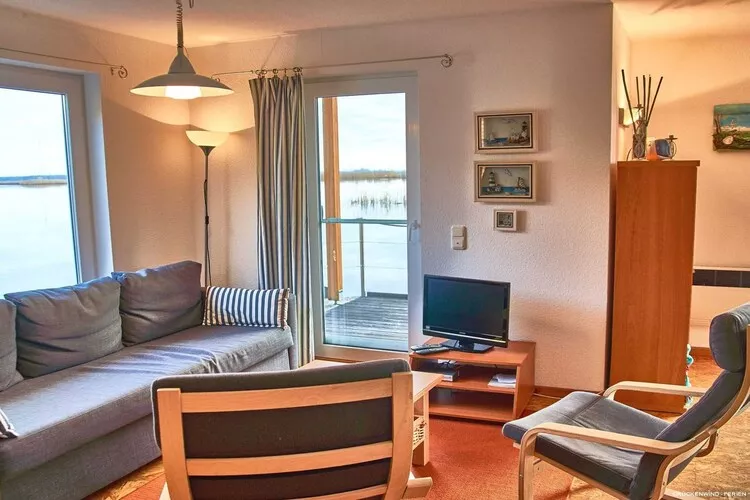 Haus 5 - Steg F - Comfort / 4 Personen-Living room