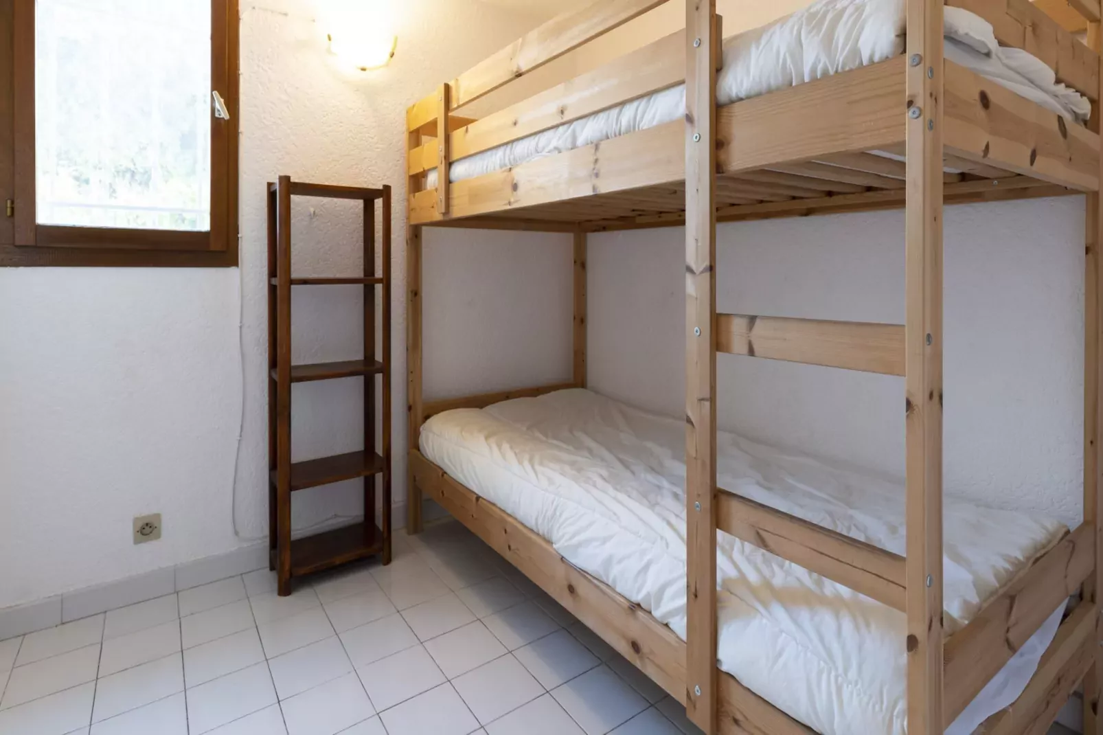 Les Ondines 2 N°15 - M3M6-Bedroom