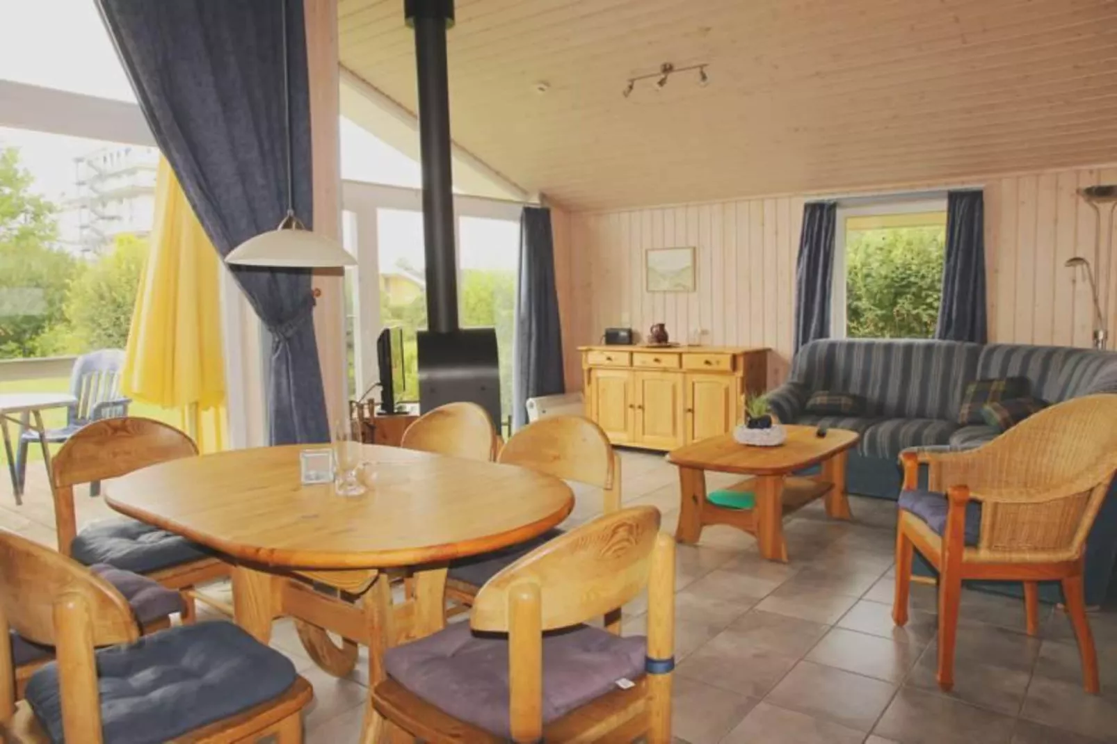 Ferienhaus Seeschwalbe-19-Living room