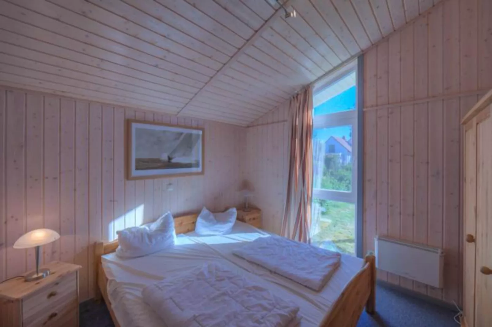 Ferienhaus Seeschwalbe-69a-Schlafzimmer