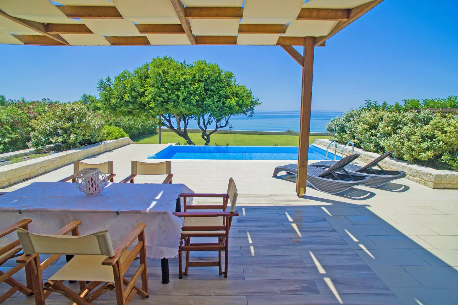 Mary Beach 1-Terrace