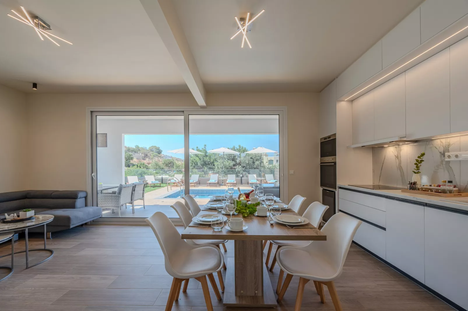 Nevelo Amethyst-Kitchen