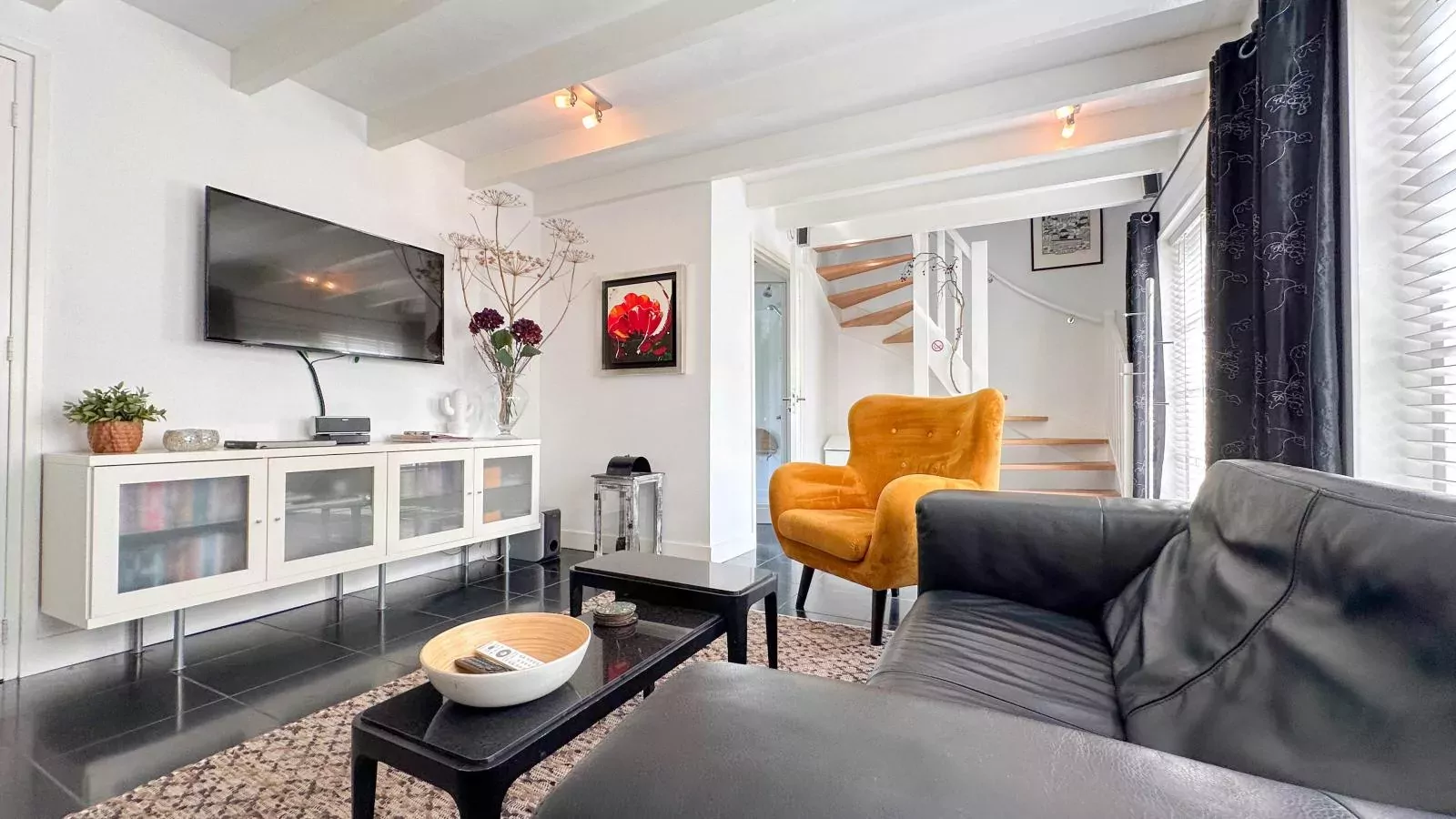 Enjoy for two-Living room