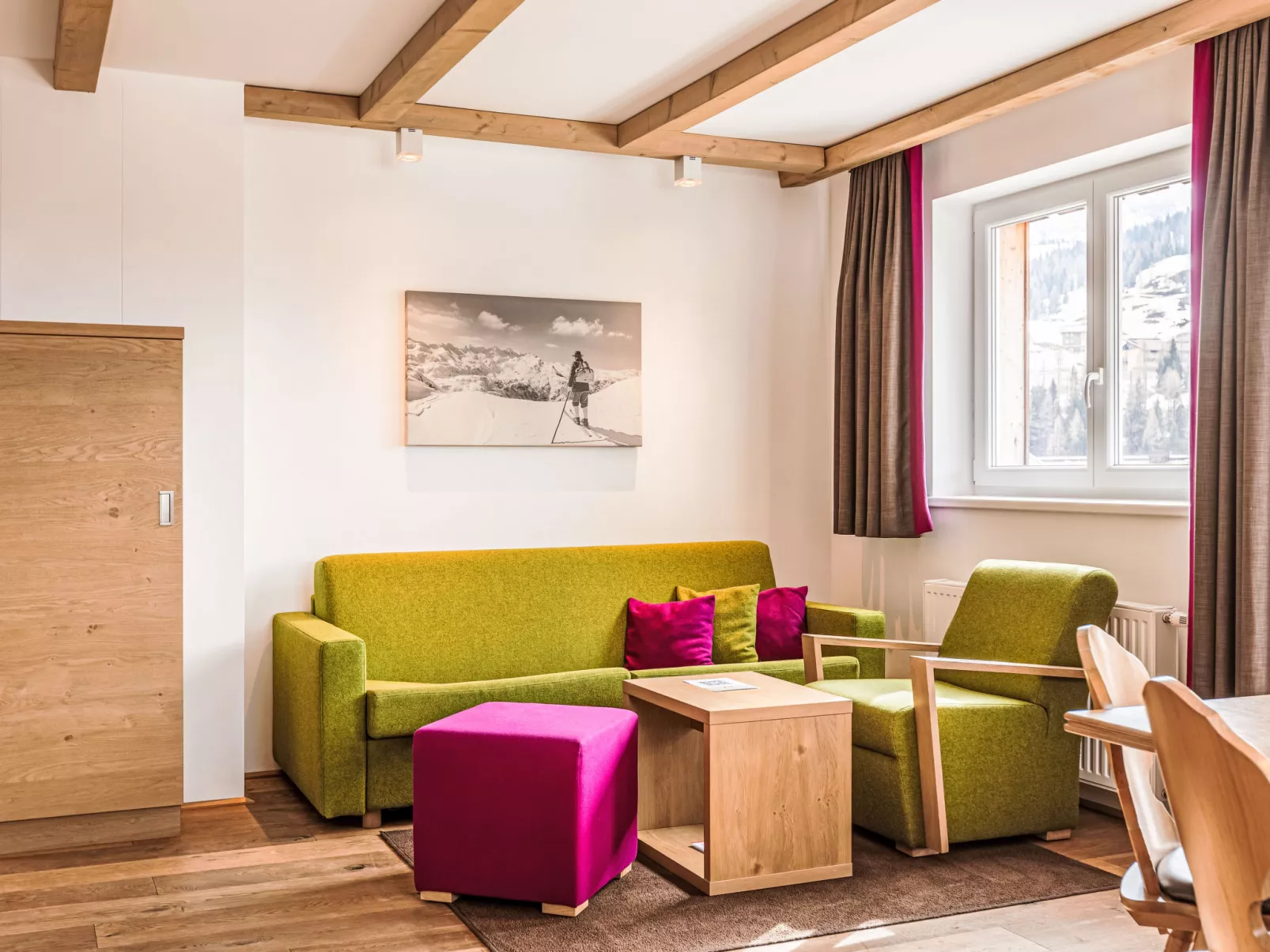 Mit 2 Schlafzimmern und Sauna-Inside