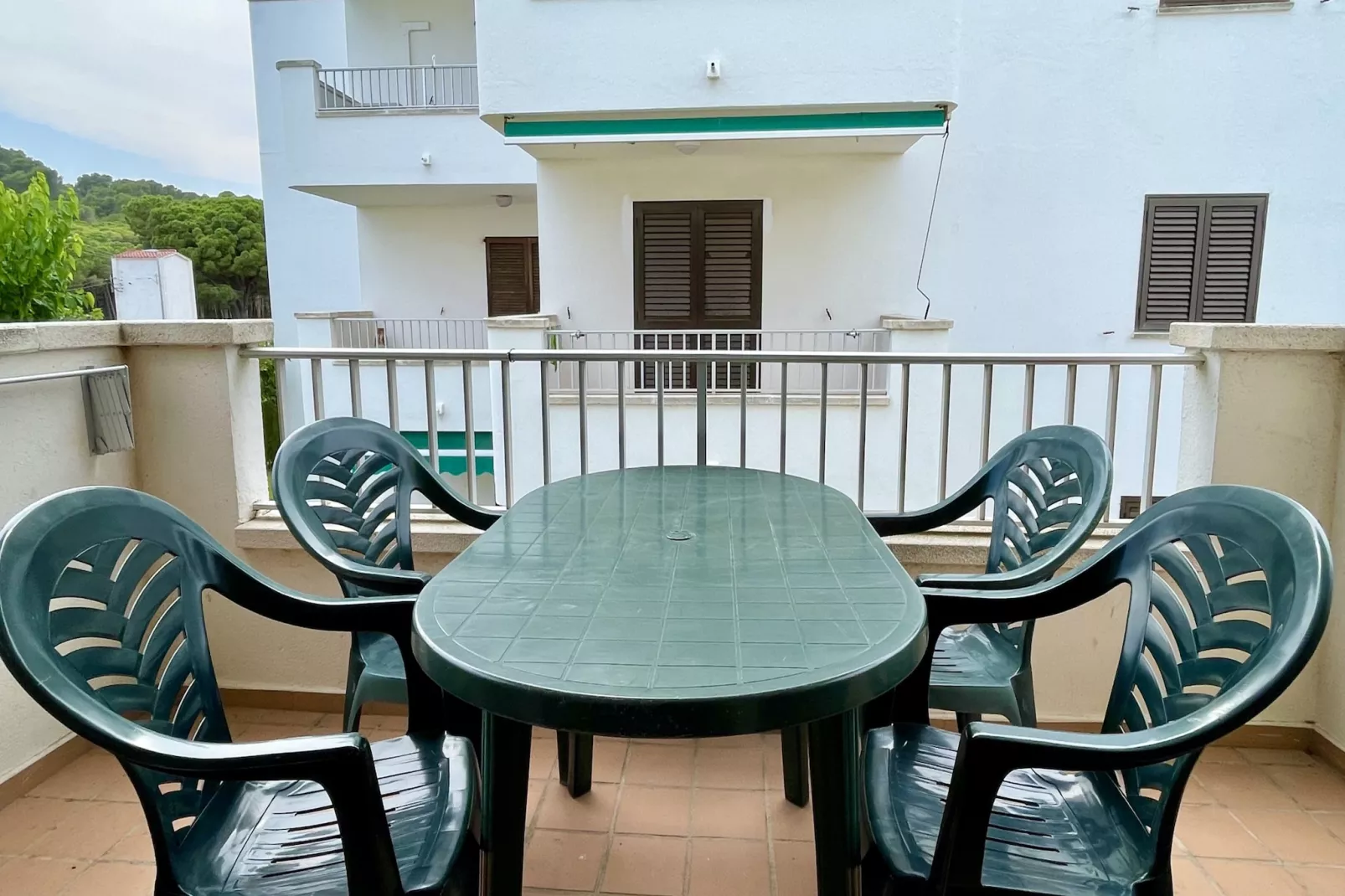 CALA MONTGO 25-Terrace