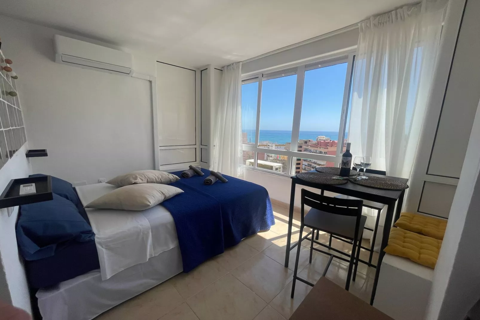 Tina de SteraM FLATS Torremolinos-Schlafzimmer