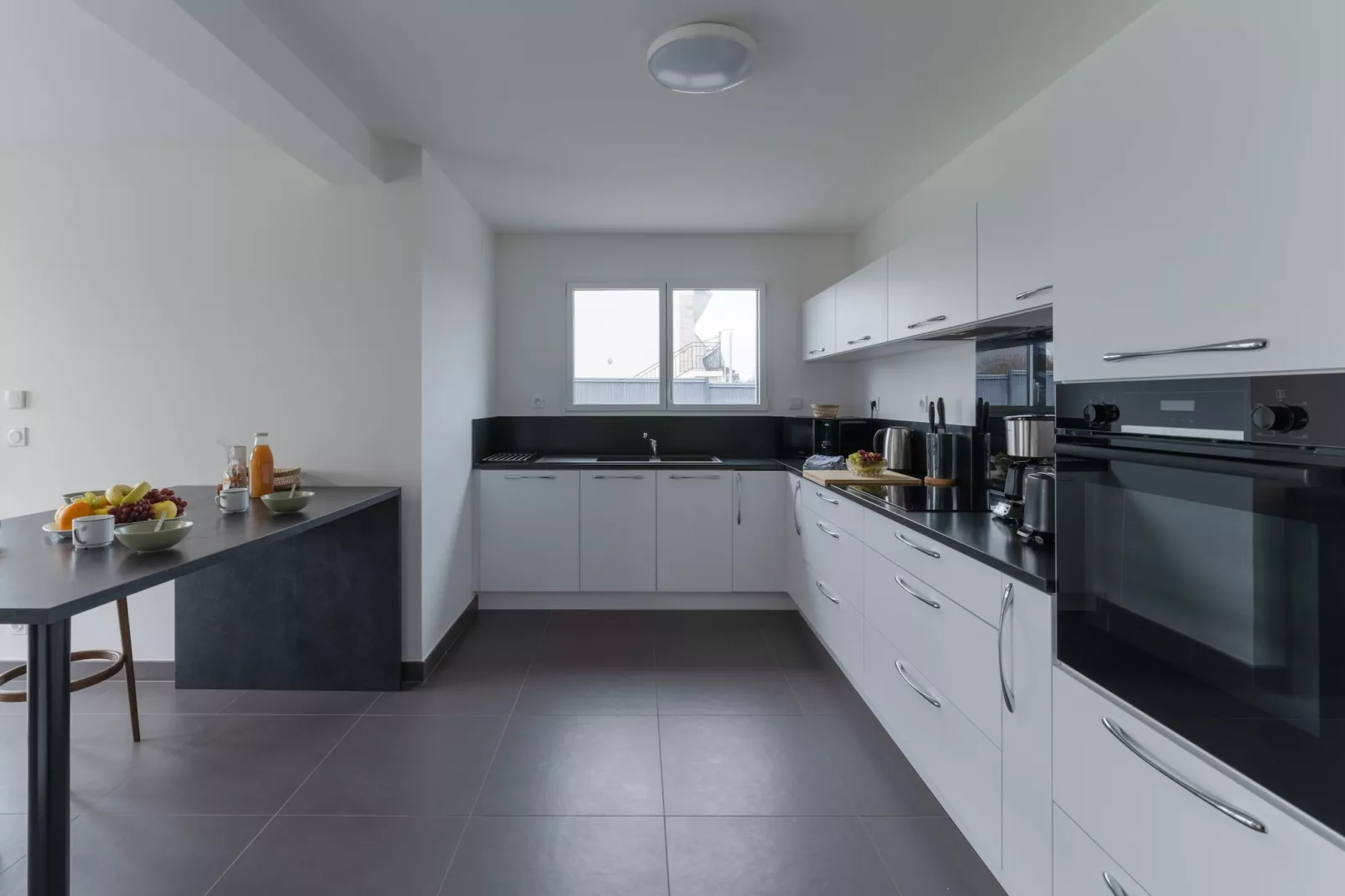 KER STIVELL - Landunvez-Kitchen