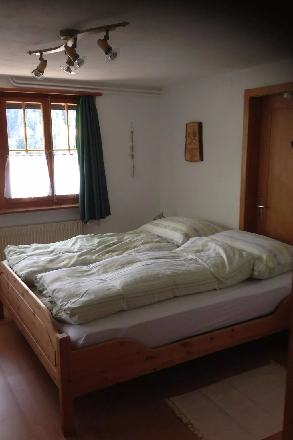 Chalet Zimmermann-Drinnen