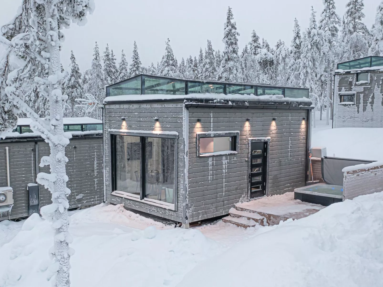 Levi sky iglo incl. hot tub-Outside