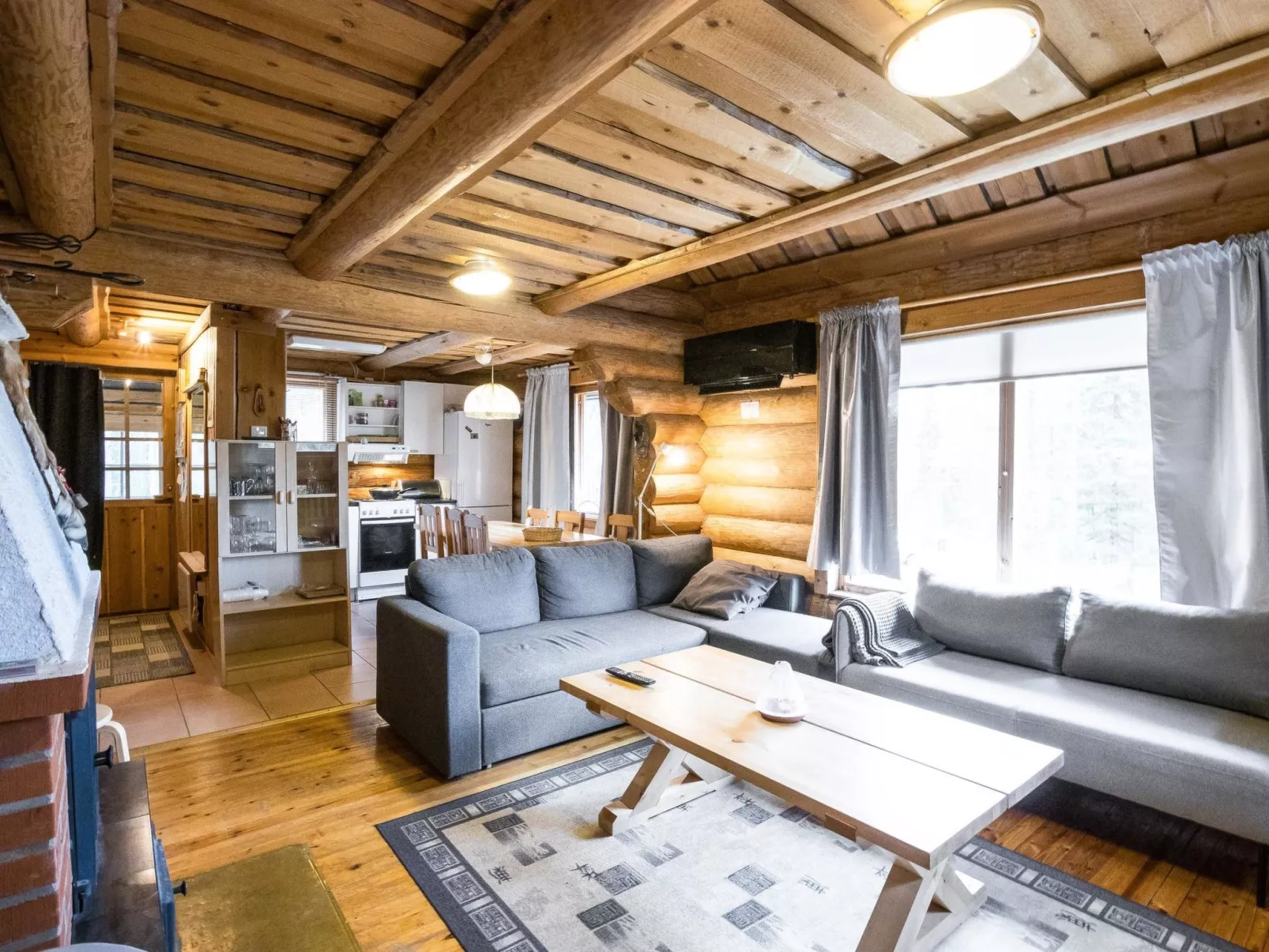 Tunturitähti, lainio-Inside