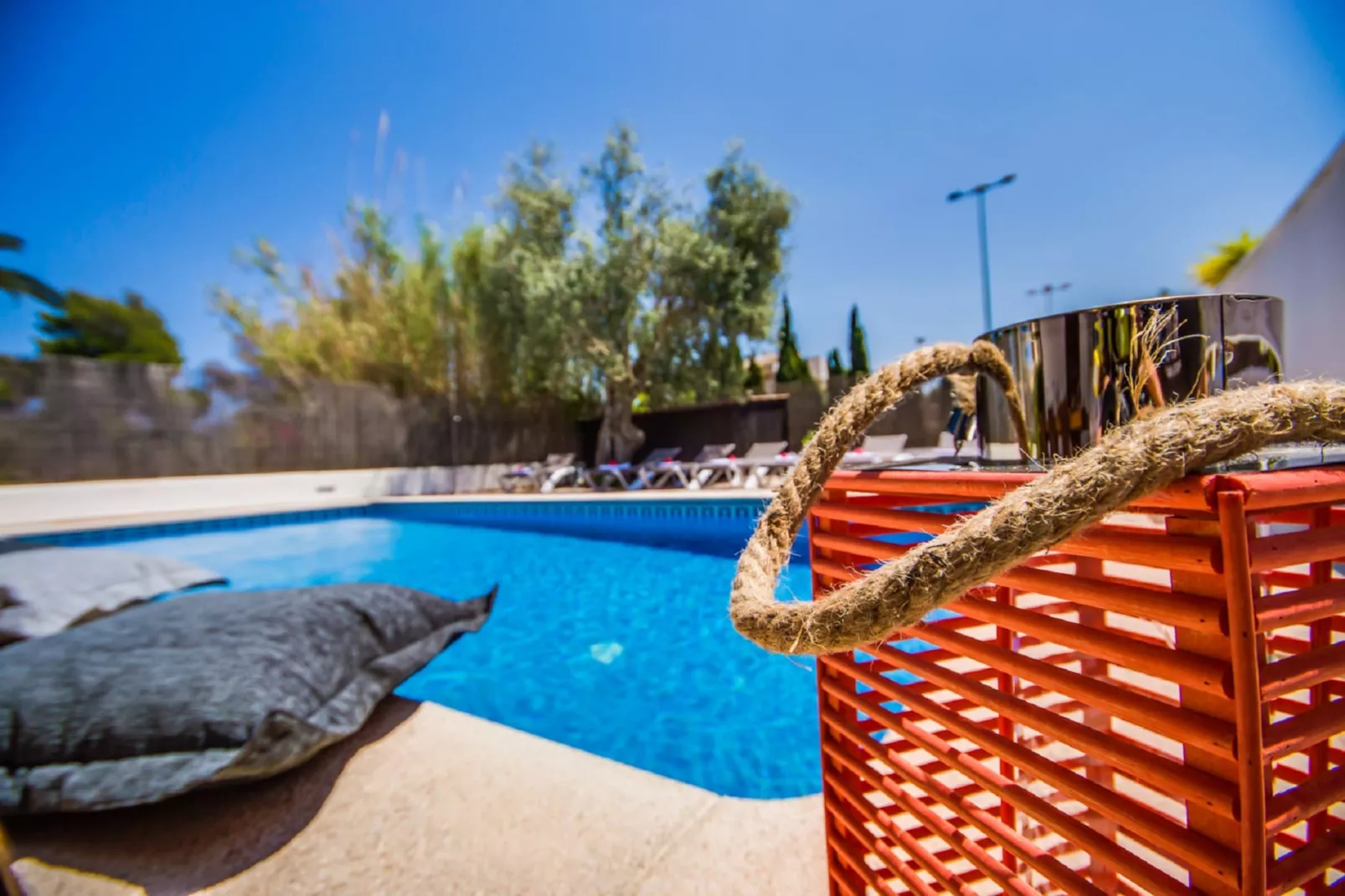 Eden Lago-Pool