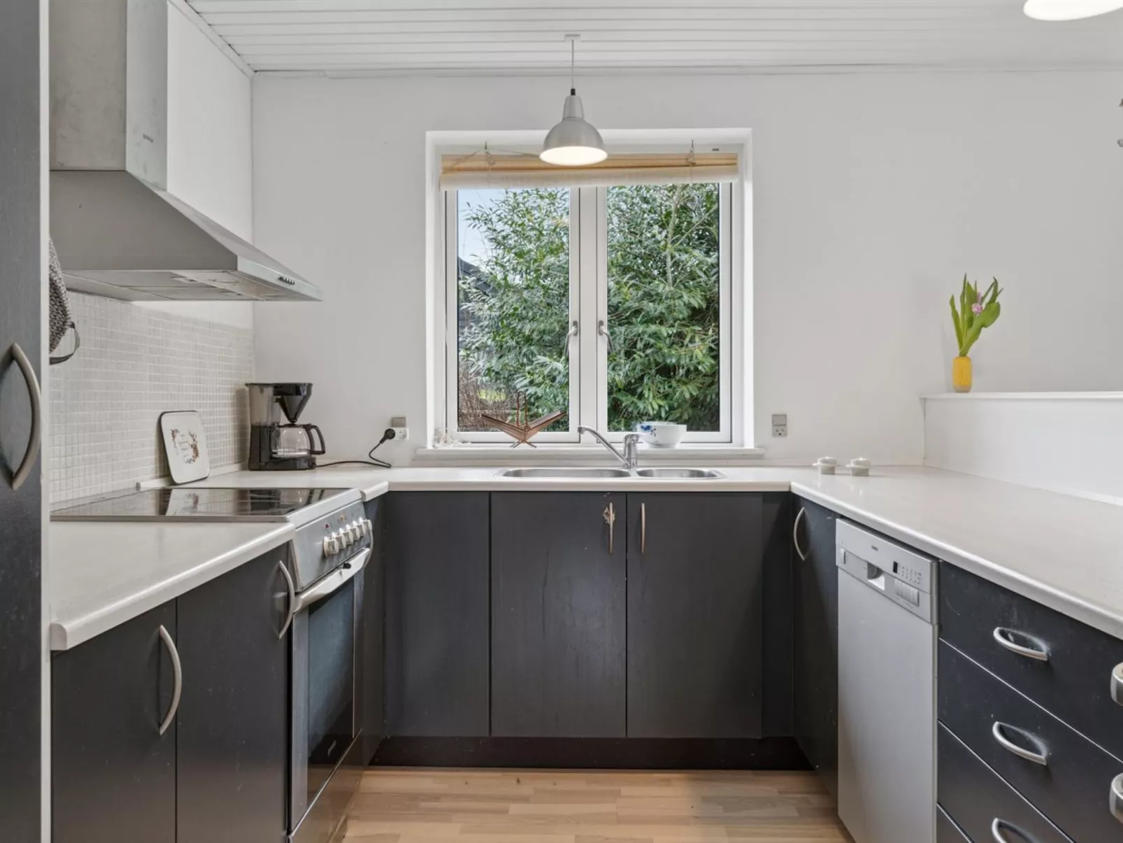 "Troels" - 1.2km from the sea-Drinnen
