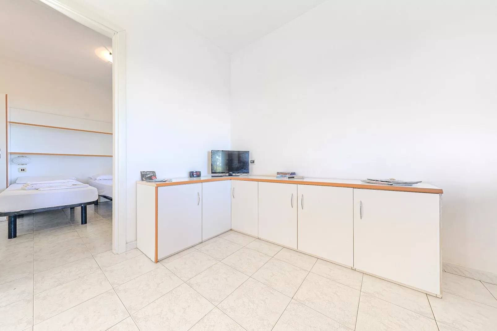 Villaggio Colombo 3-ROOMS APARTMENT 6 PAX - VT6-Living room