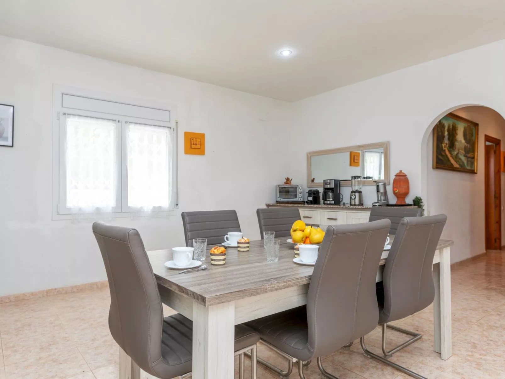 Encanto IV-Inside