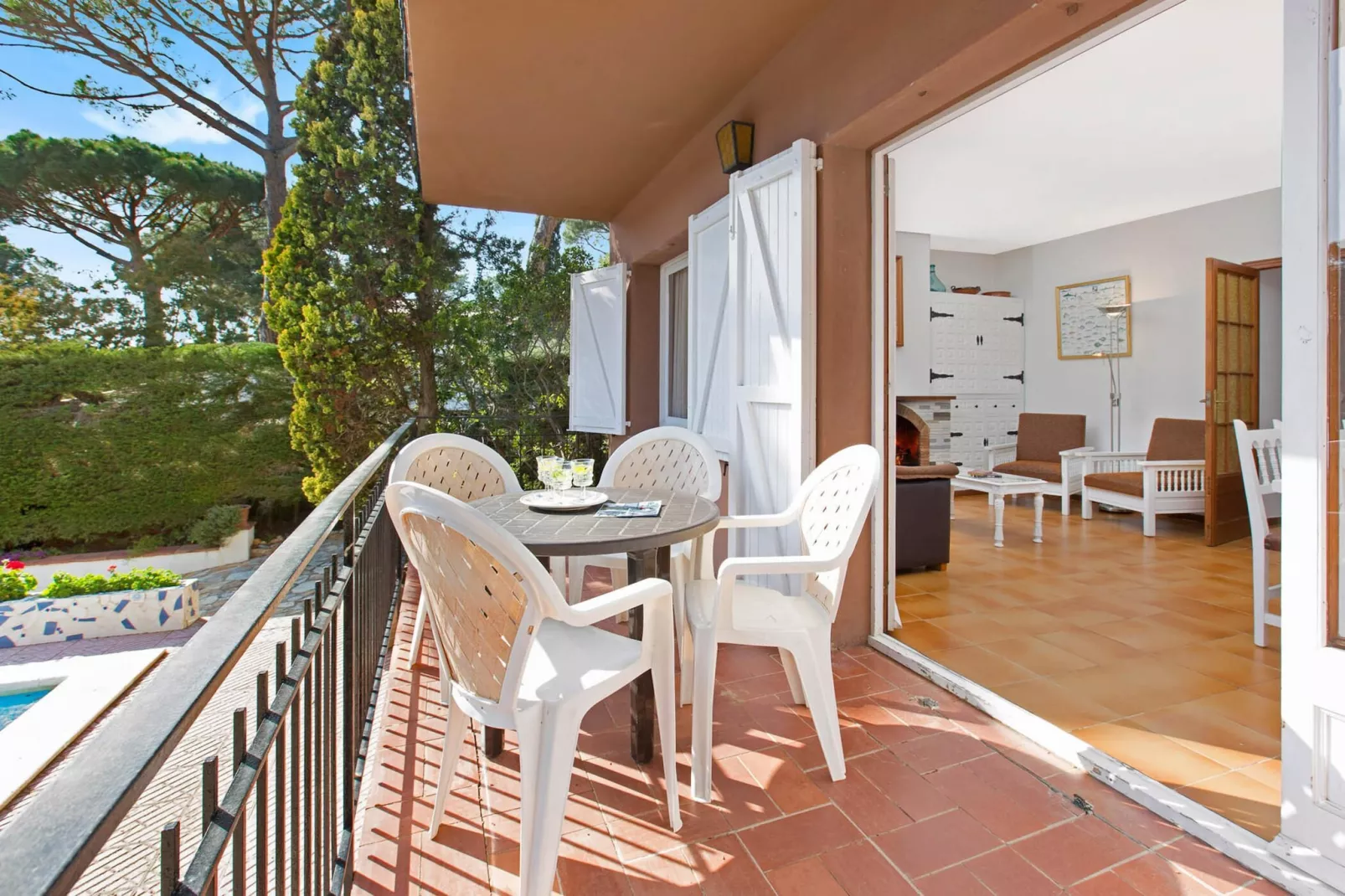 Can Benet  Pl-Terrace balcony