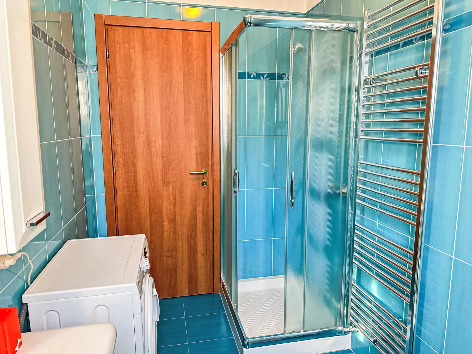 Miralago Guest House-Inside