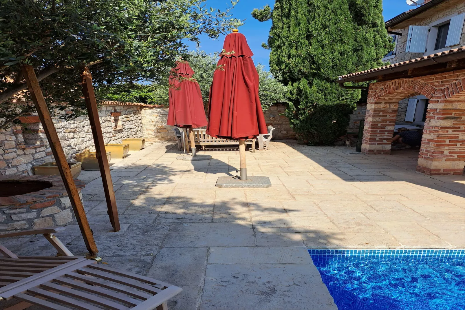 Santa Marina-Gardens summer