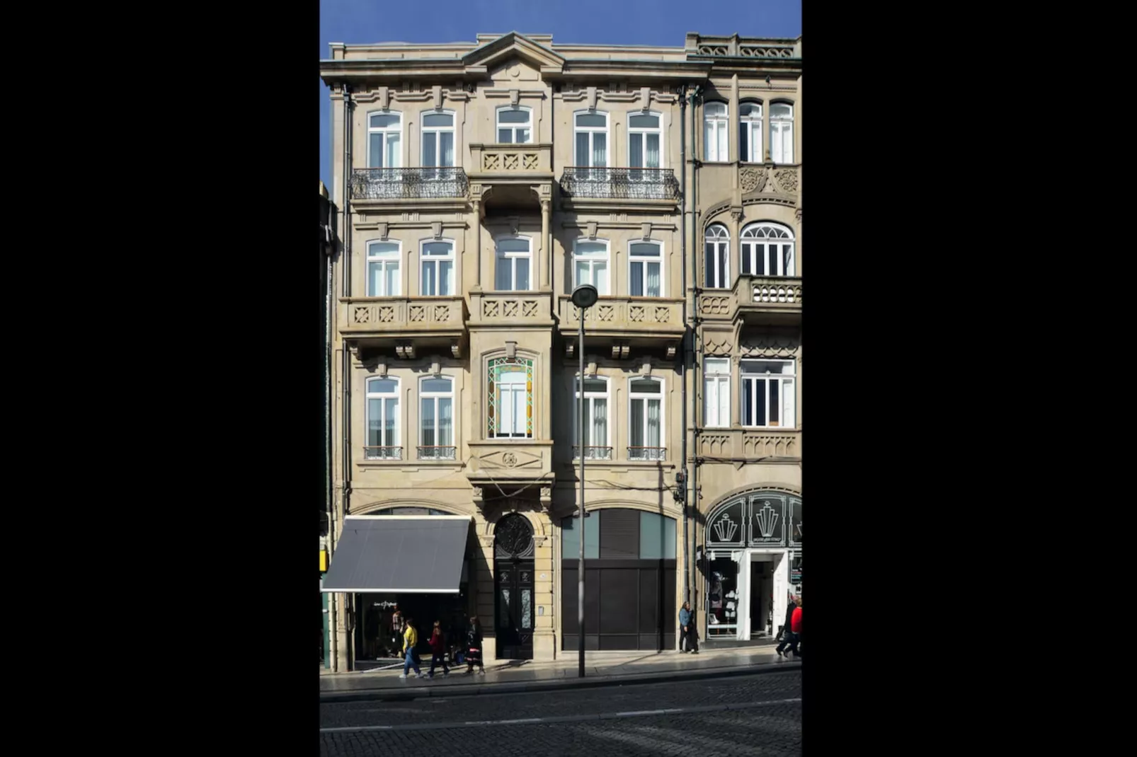 YOUROPO - Market 3C-Exterior summer