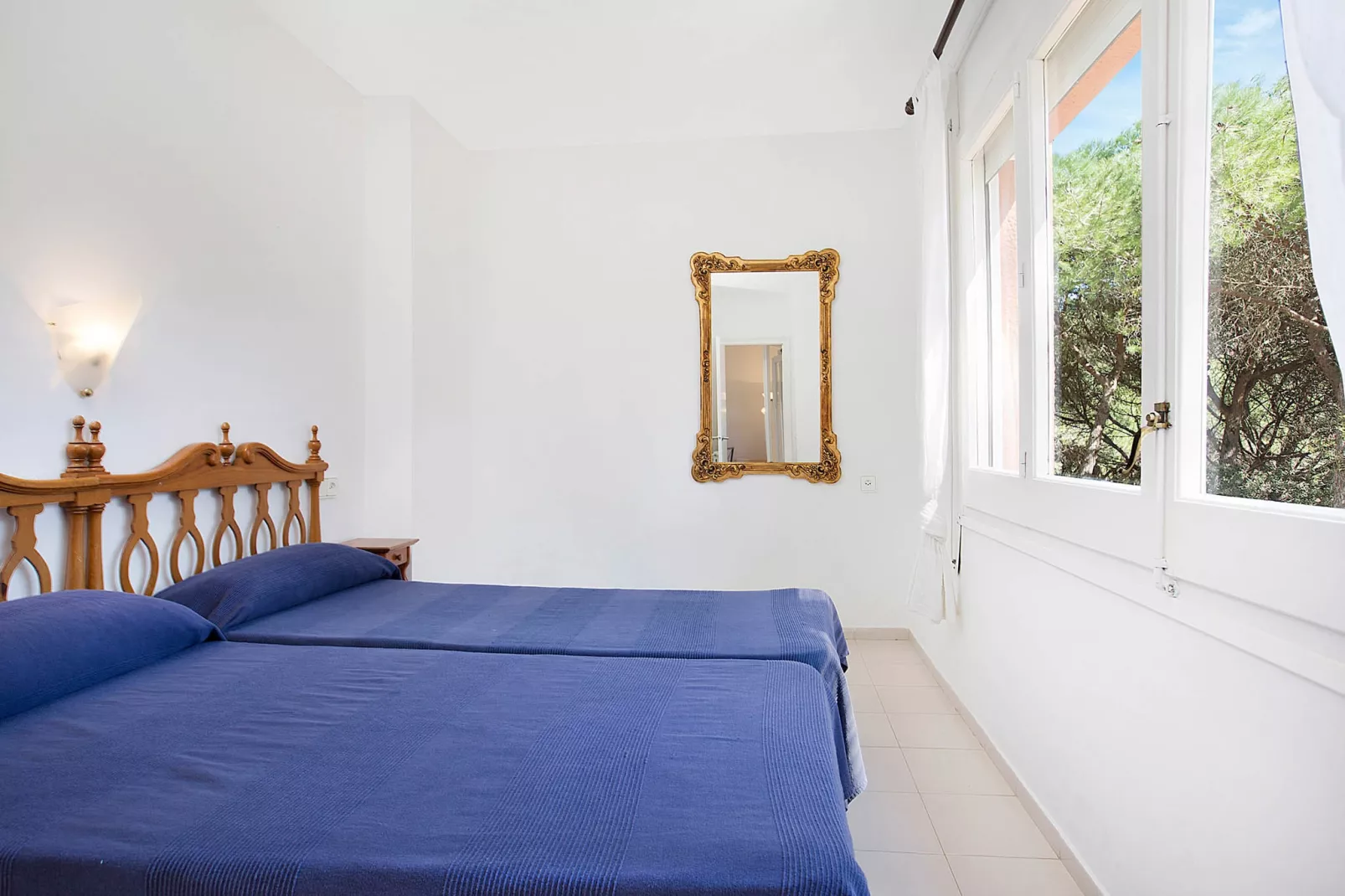 Carena Pl-Bedroom